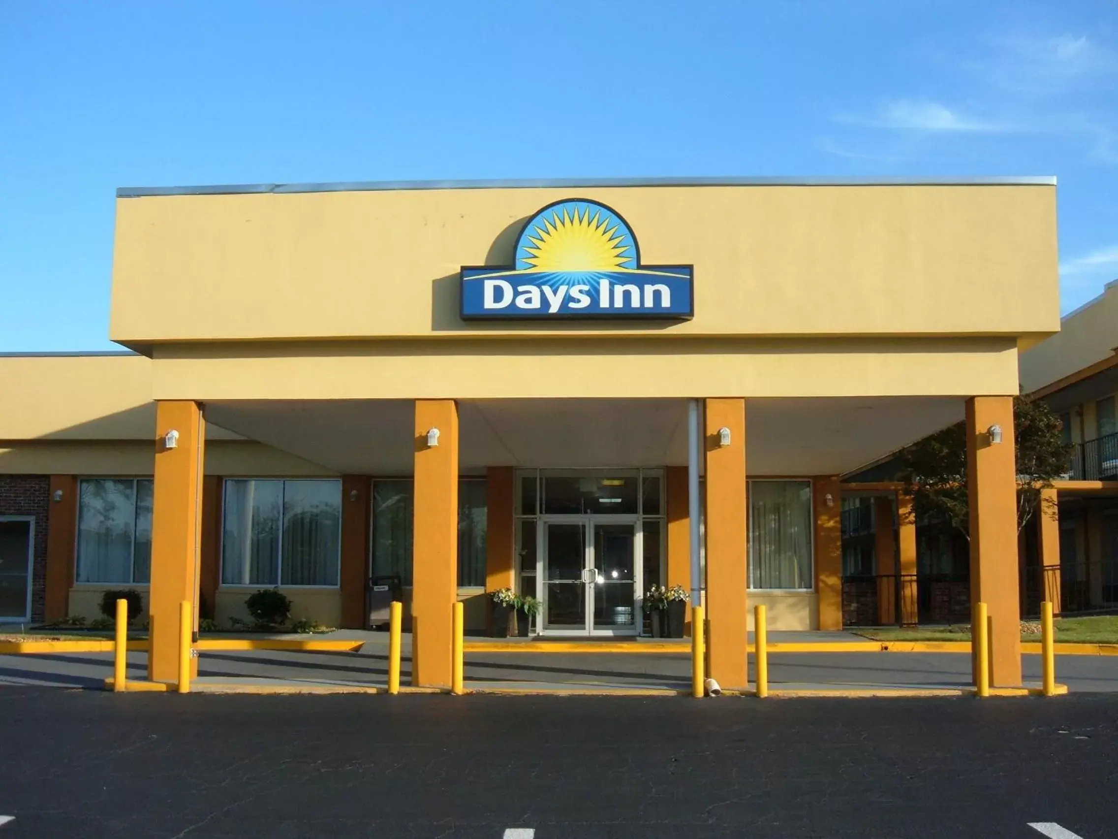 Days Inn by Wyndham Madison