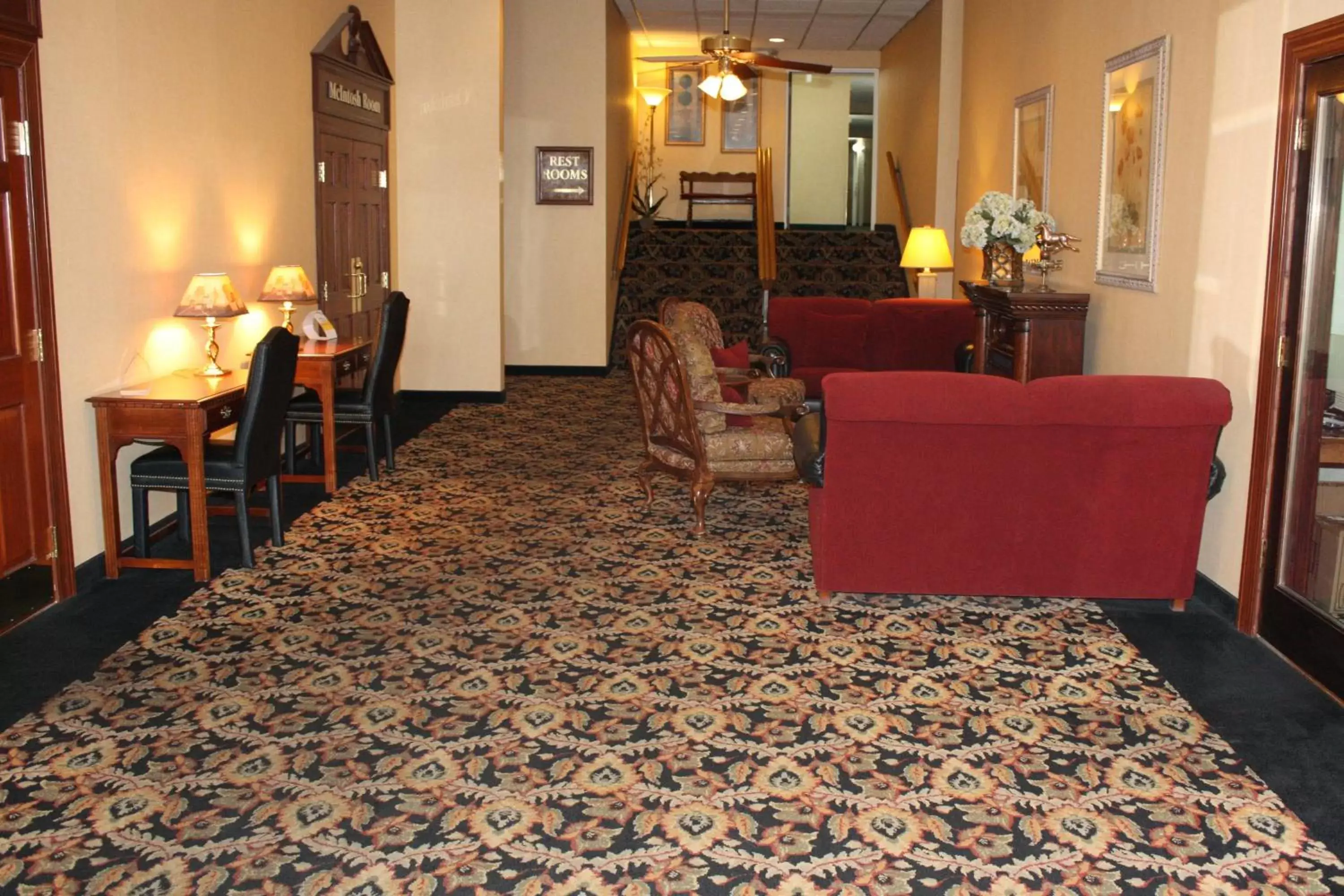 Lobby or reception in Quality Inn Shenandoah Valley