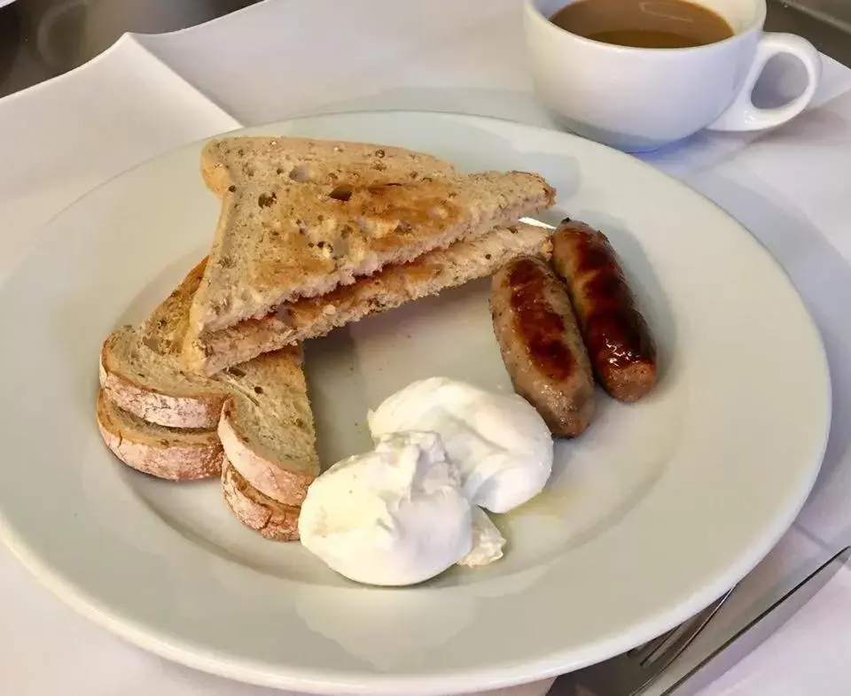 Breakfast, Food in Castle Hotel & Apartments