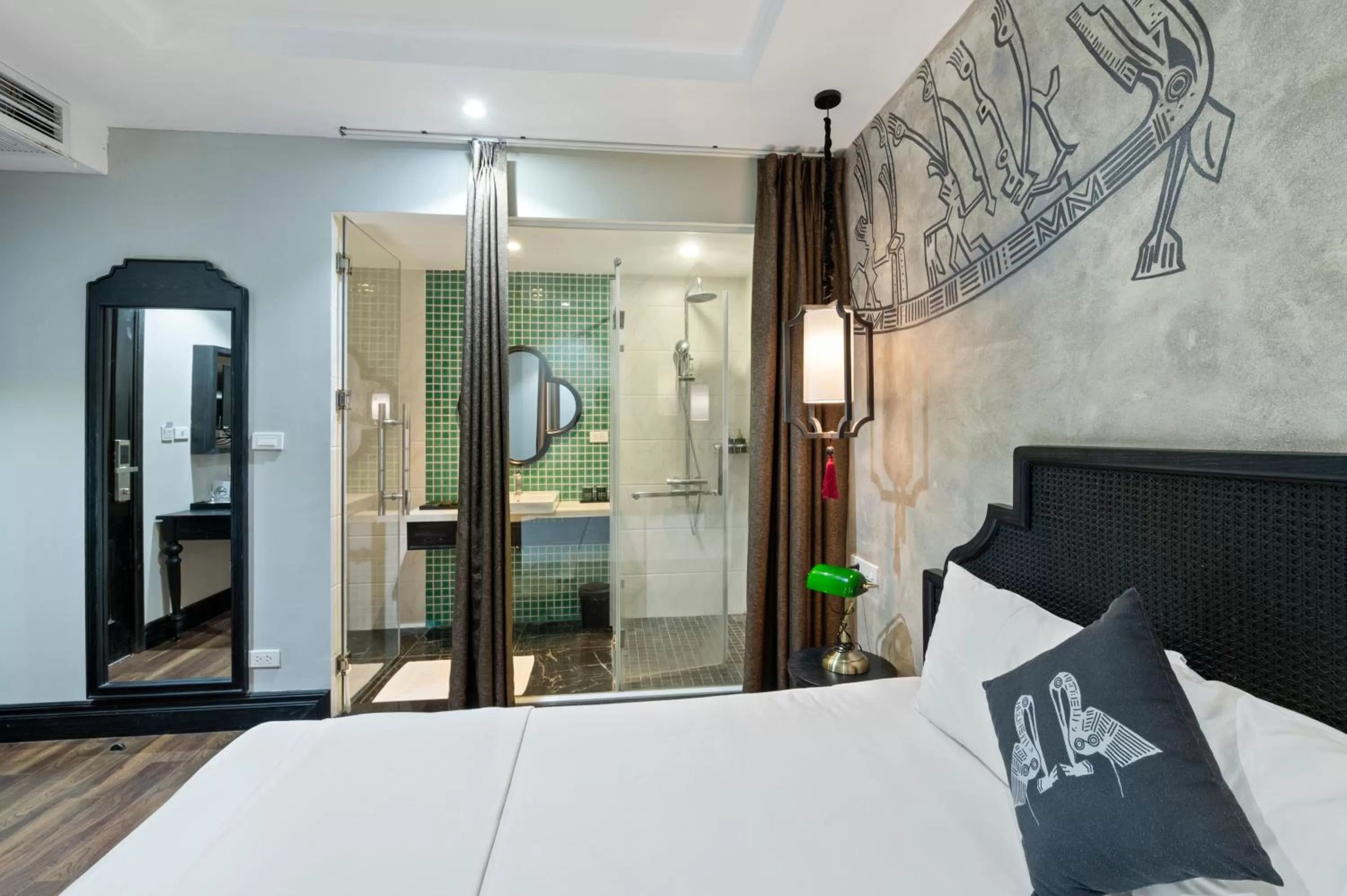 Bed, Bathroom in 22Land Residence Hotel & Spa 52 Ngo Huyen