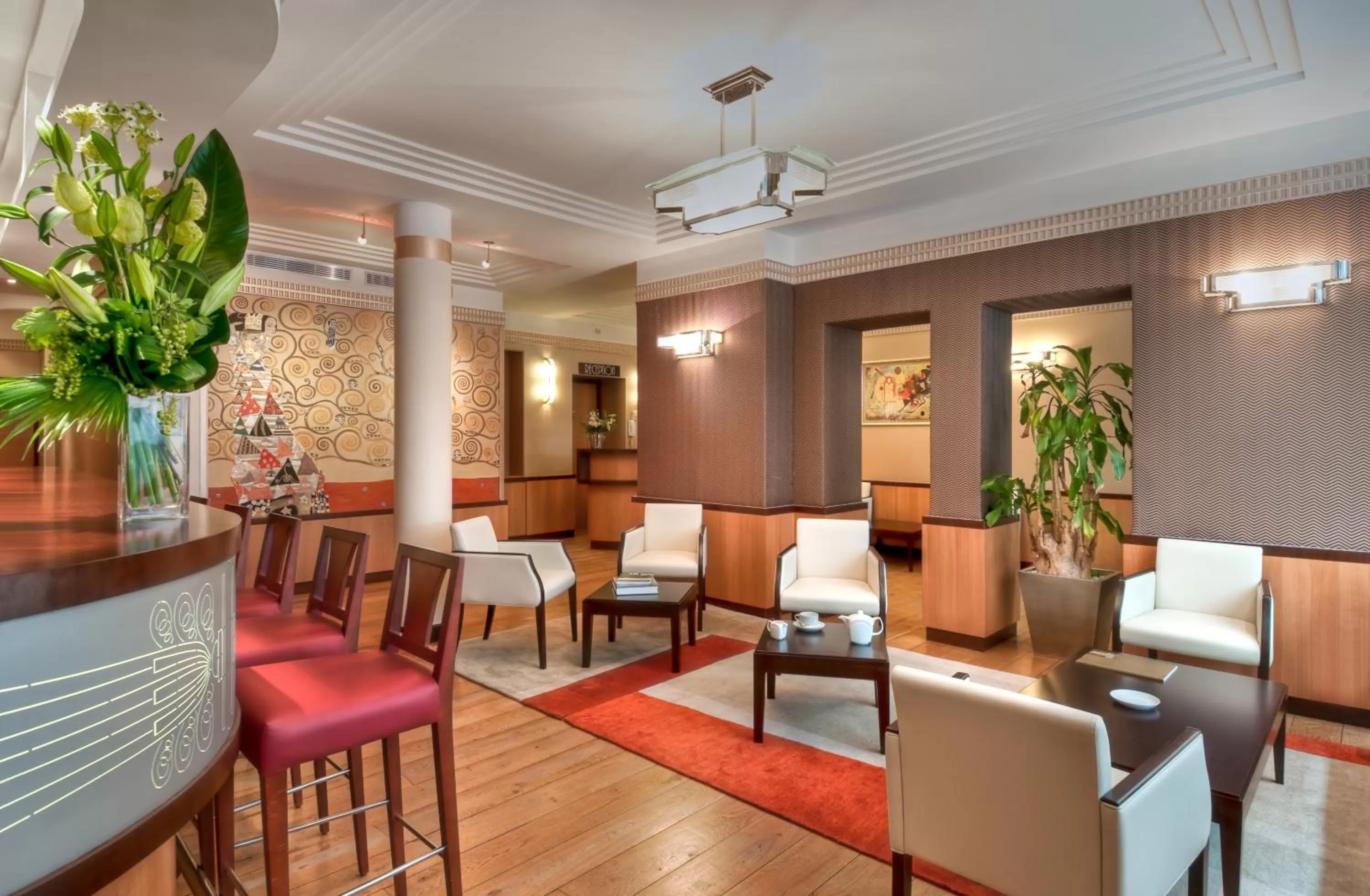 Spring in Hotel Opéra d'Antin