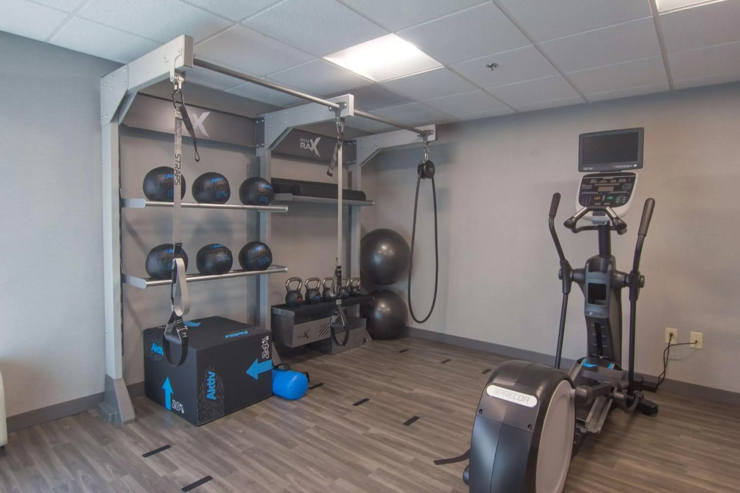 Fitness centre/facilities, Fitness Center/Facilities in Hampton Inn Medina