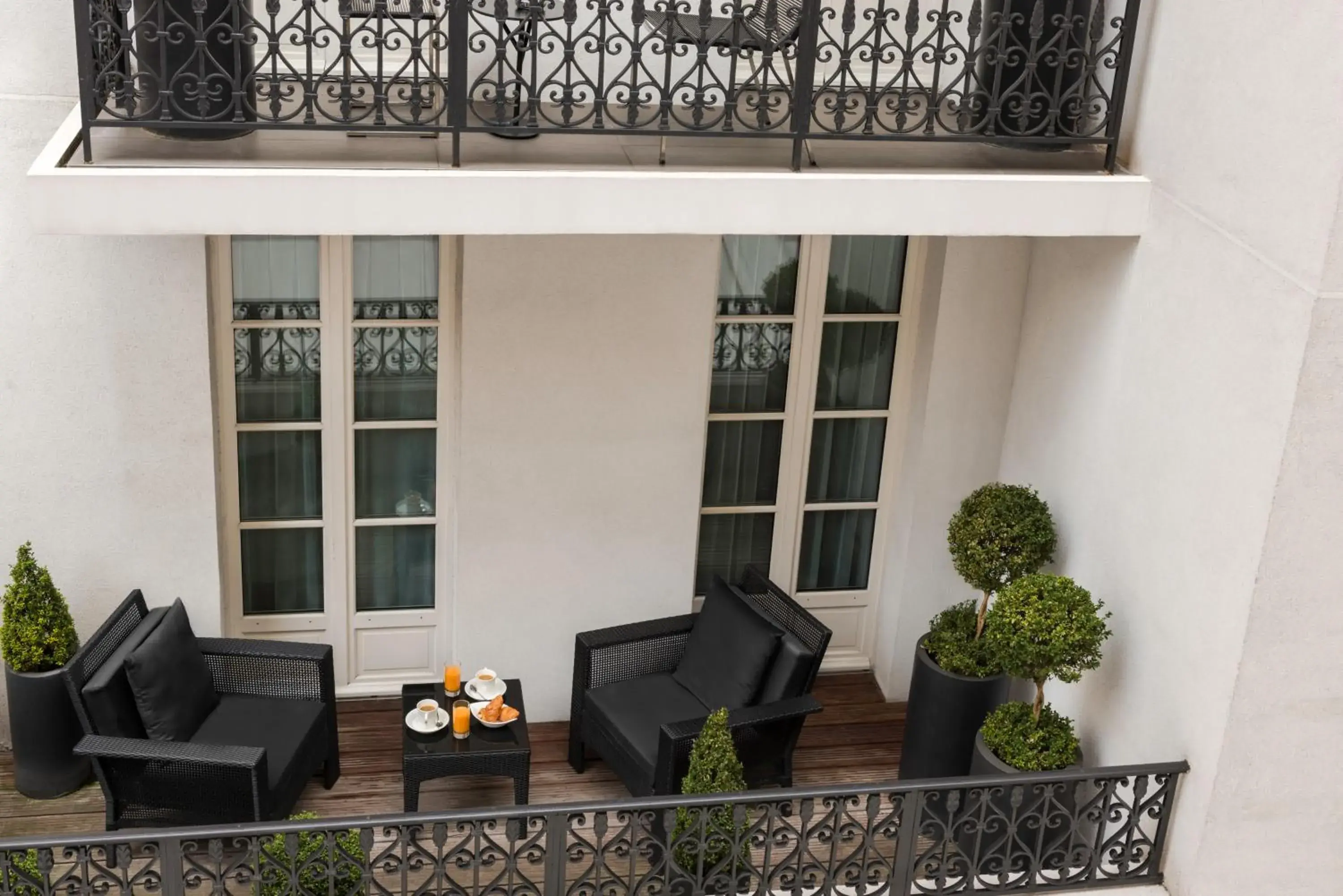 View (from property/room), Seating Area in Les Jardins De La Villa