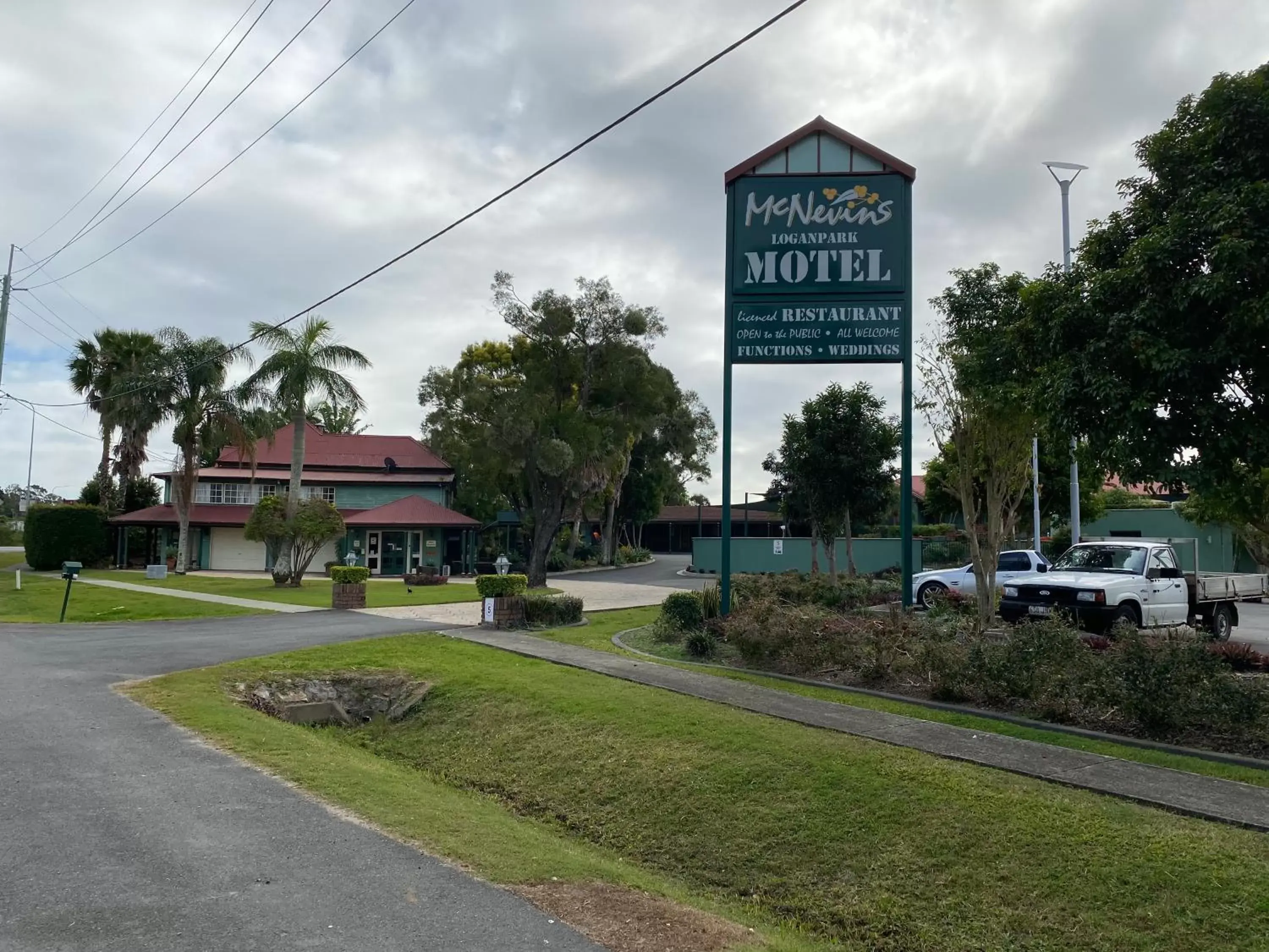 Property Building in McNevins Logan Park Motel