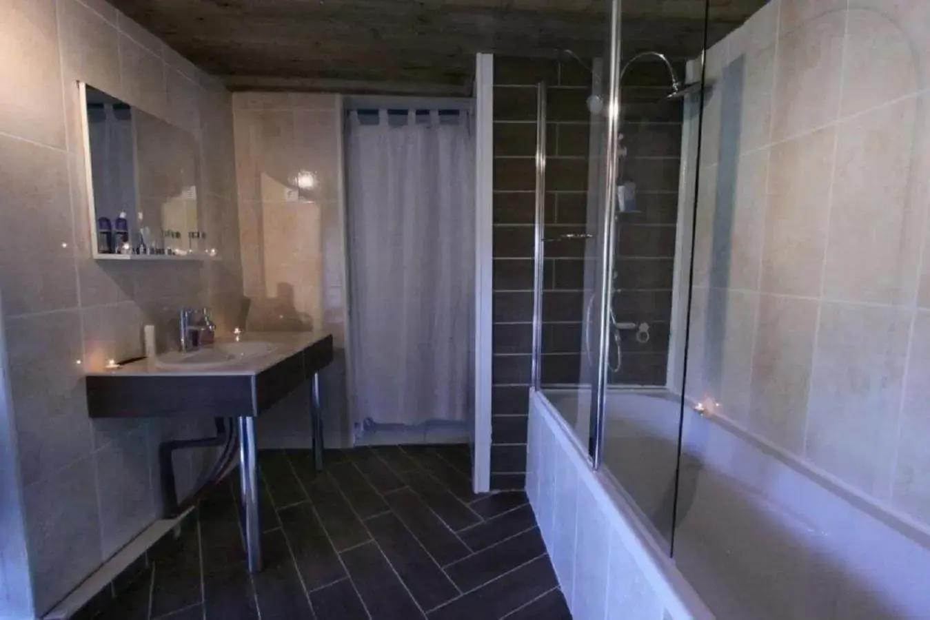 Bathroom in Chambre d'Hôte La Boulière