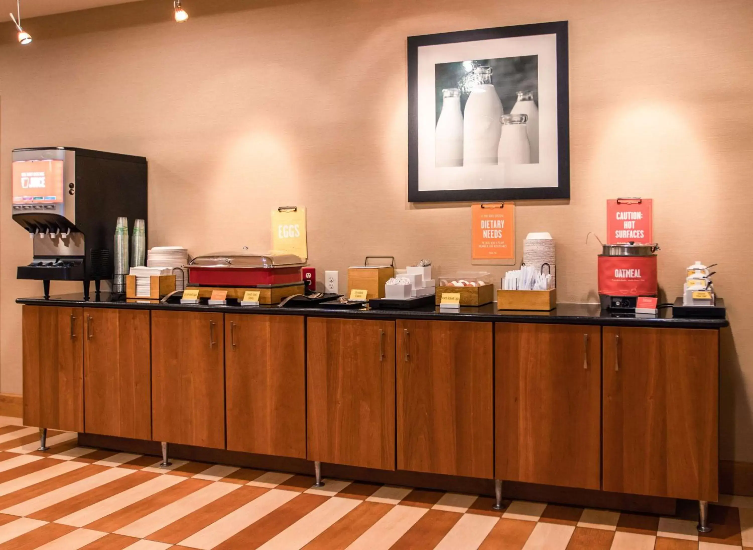 Breakfast in Hampton Inn Gloucester Breakfast in Hampton Inn Gloucester
