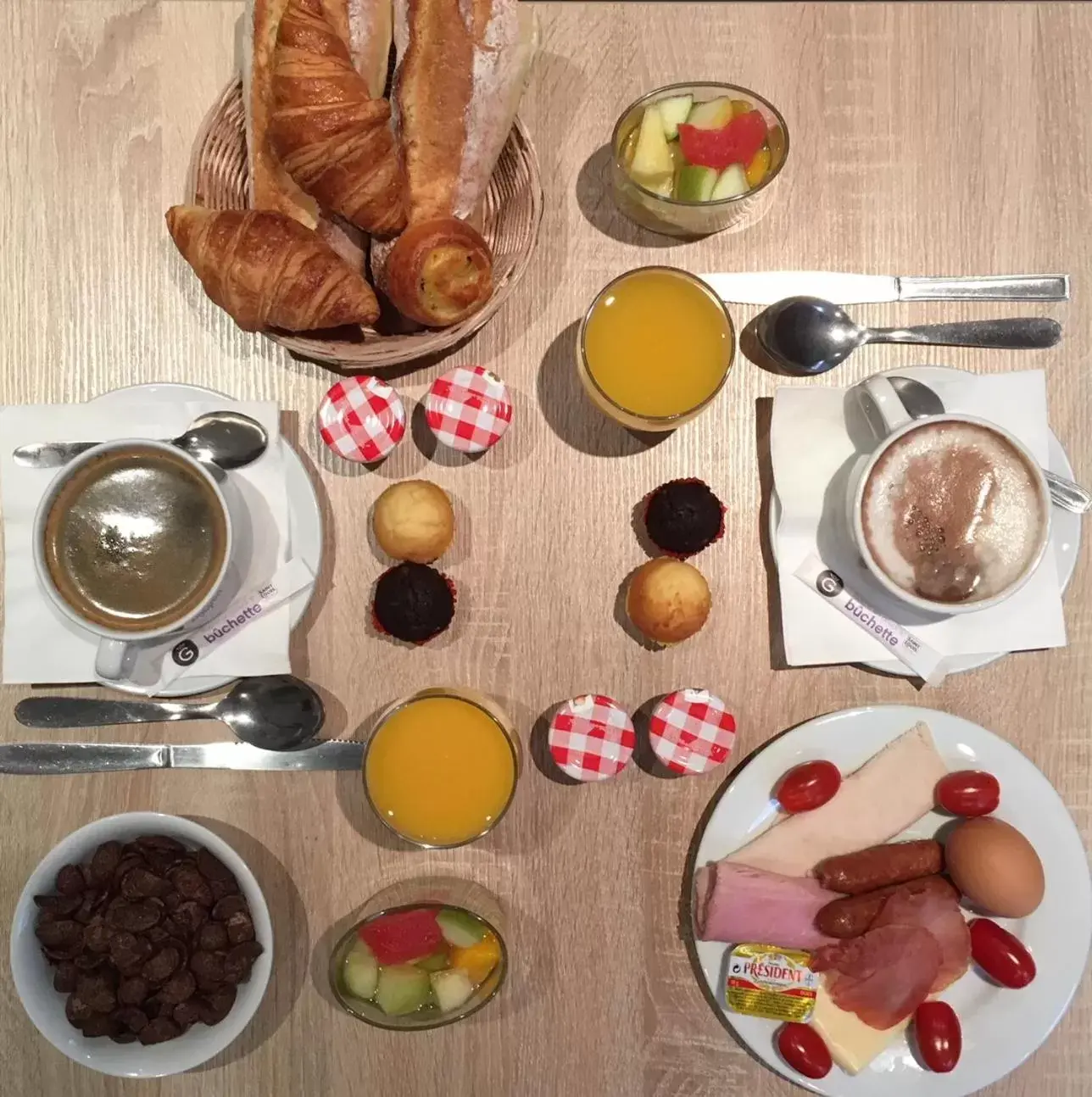 Buffet breakfast, Breakfast in Hotel Viator - Gare de Lyon