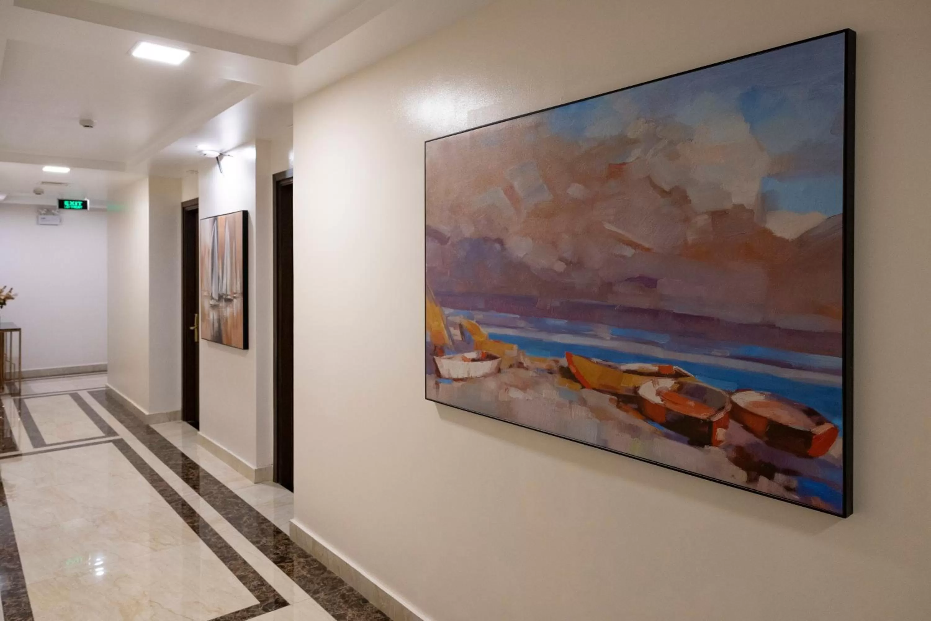 Decorative detail in Diamond Luxury Hotel