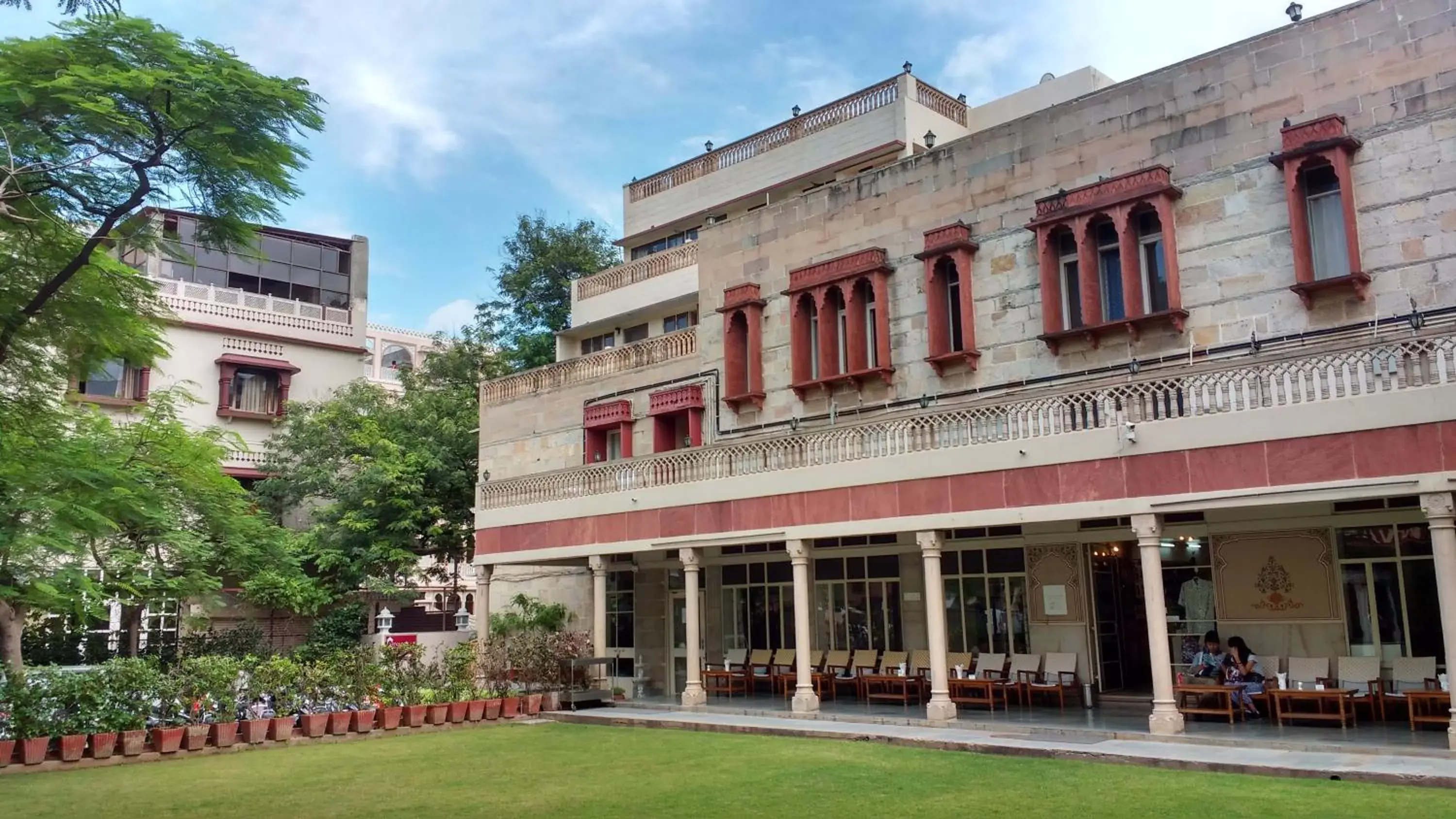 Facade/entrance, Property Building in Hotel Arya Niwas