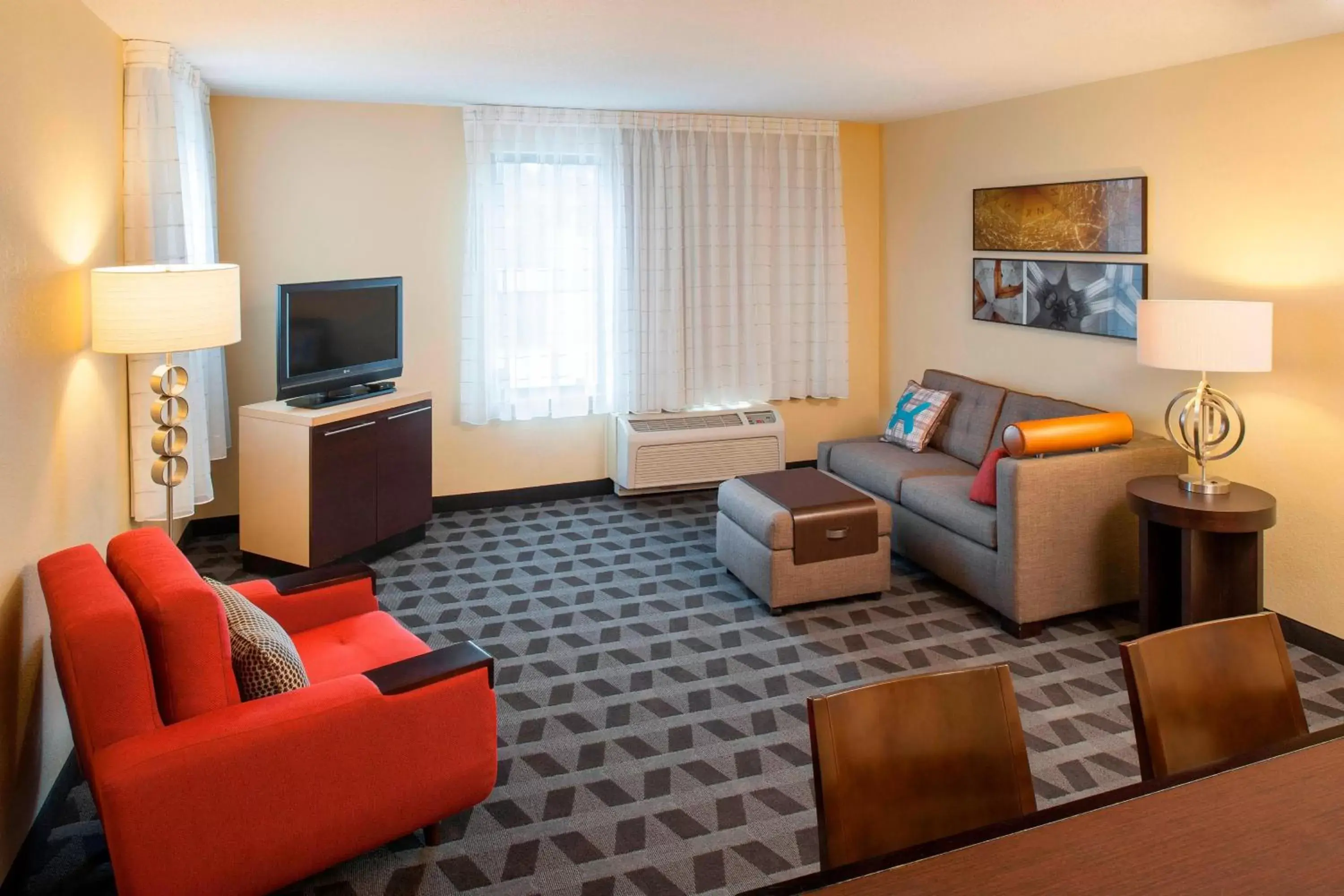 Living room, Seating Area in TownePlace Suites by Marriott Bethlehem Easton/Lehigh Valley