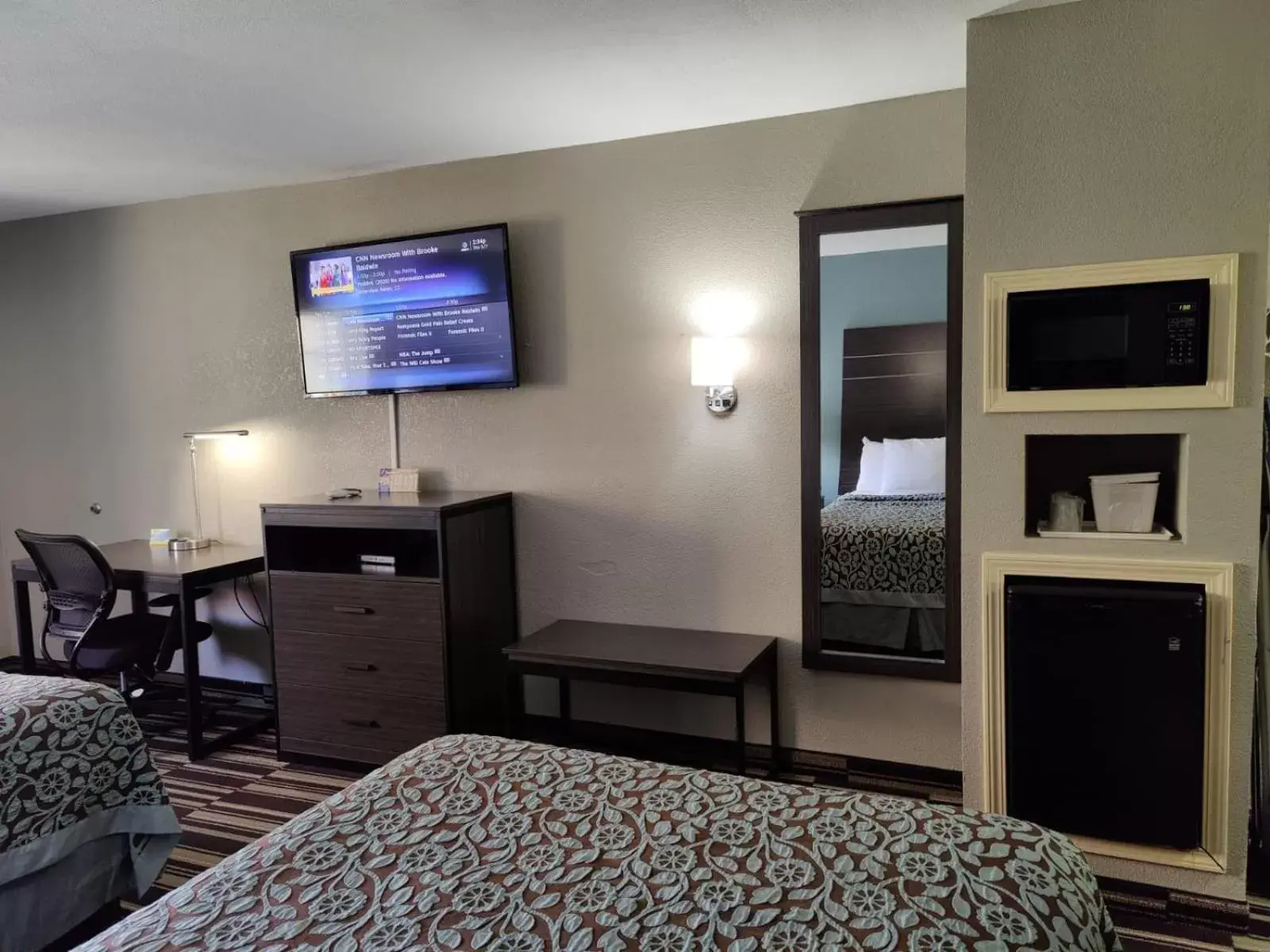 Bed in Days Inn by Wyndham Southaven MS Bed in Days Inn by Wyndham Southaven MS