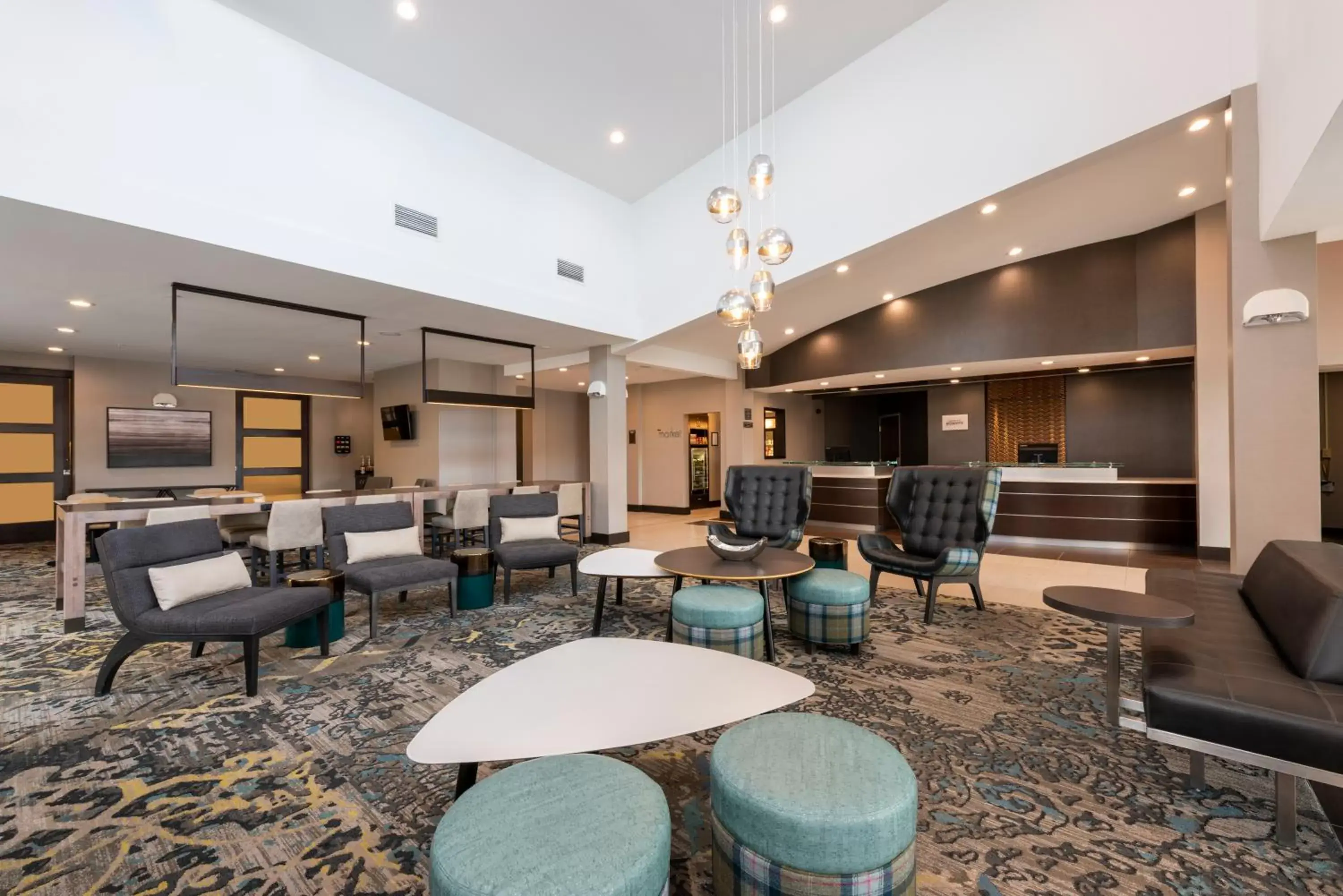 Lobby or reception, Lounge/Bar in Residence Inn by Marriott Midland