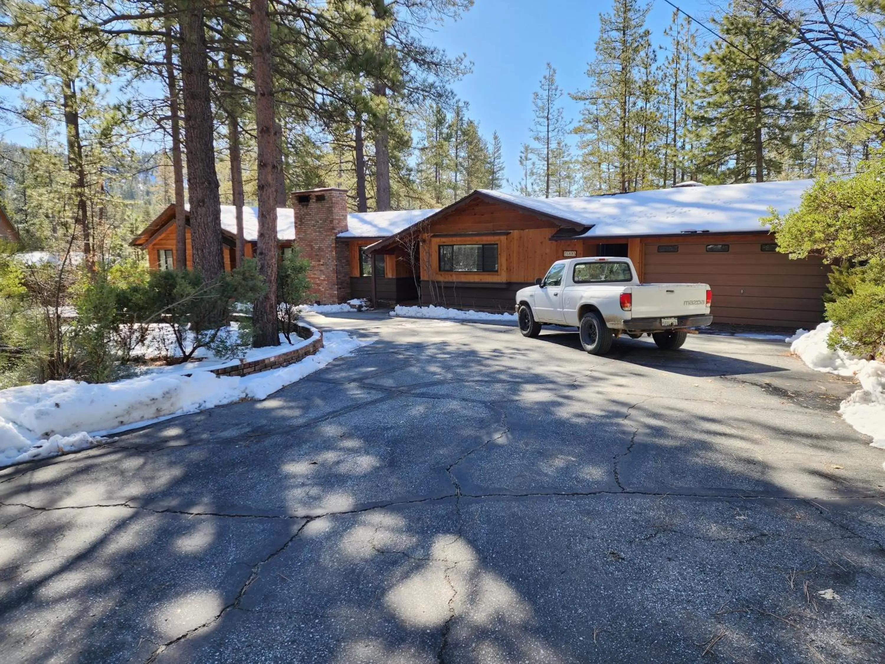 Property building, Winter in Silver Pines Lodge