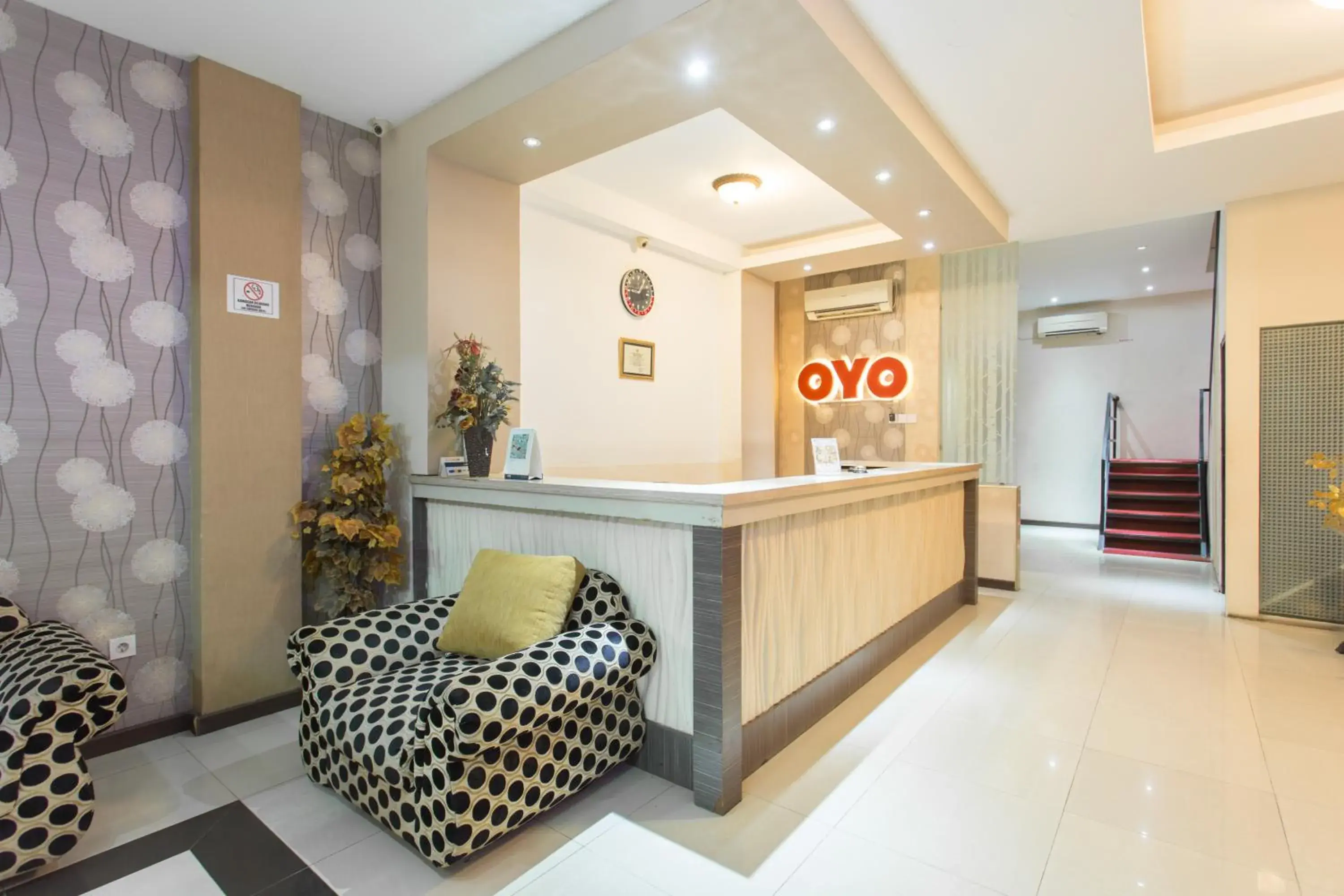 Lobby or reception, Lobby/Reception in OYO 663 Hotel Sejati