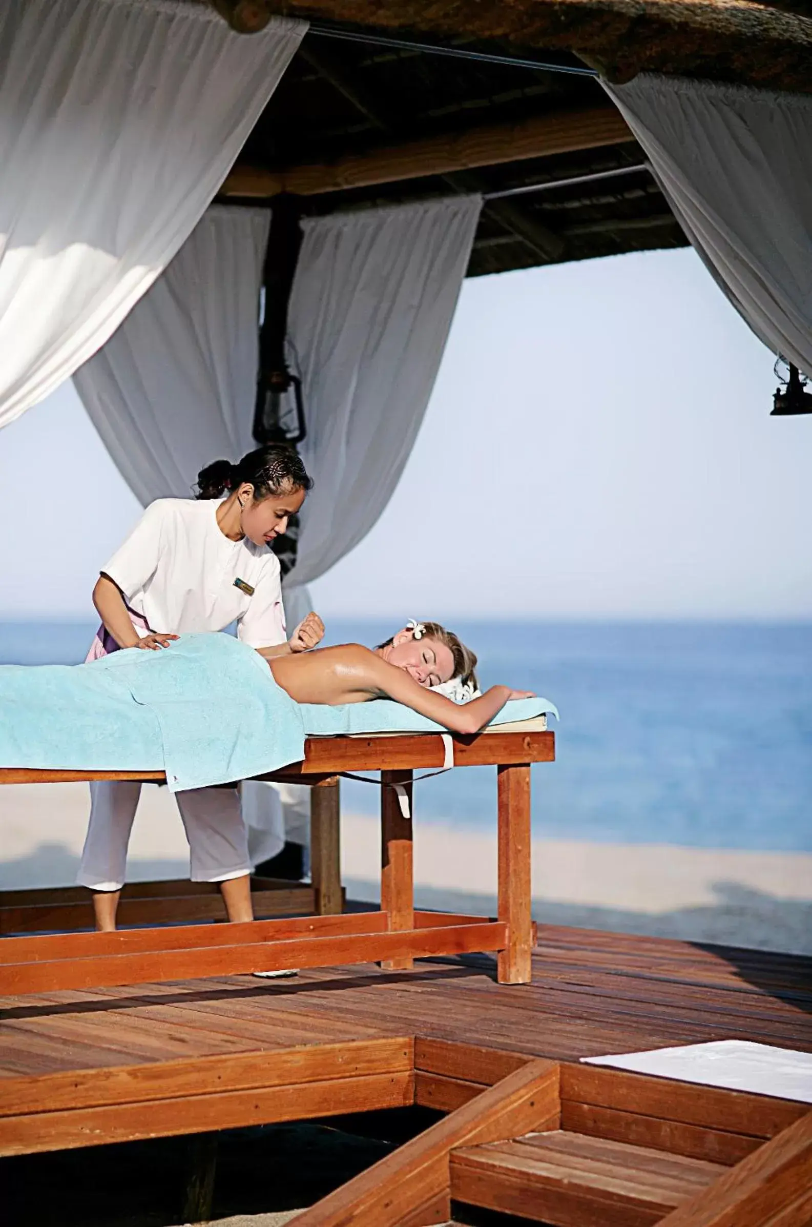 Massage in Fujairah Rotana Resort & Spa - Al Aqah Beach