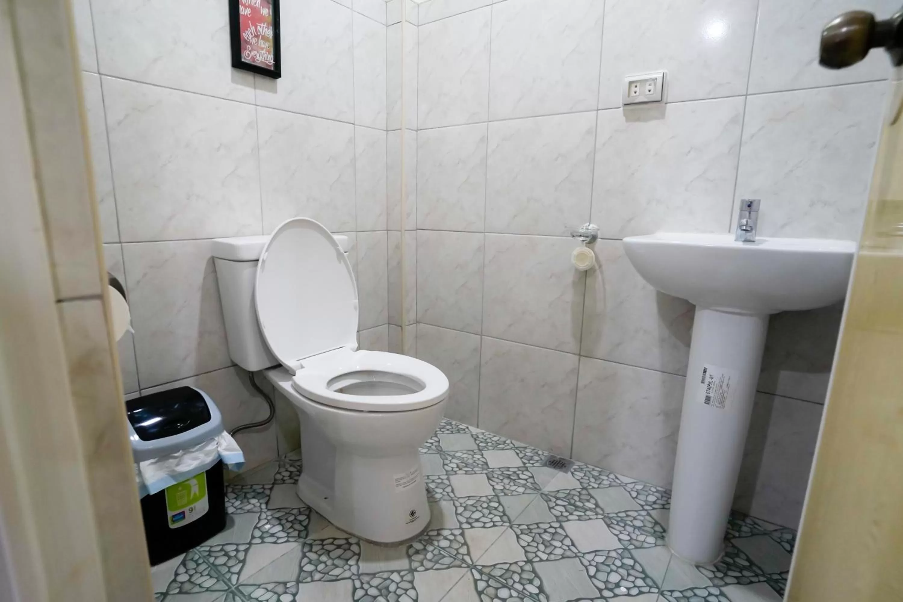 Bathroom in MS Mountain Cabin