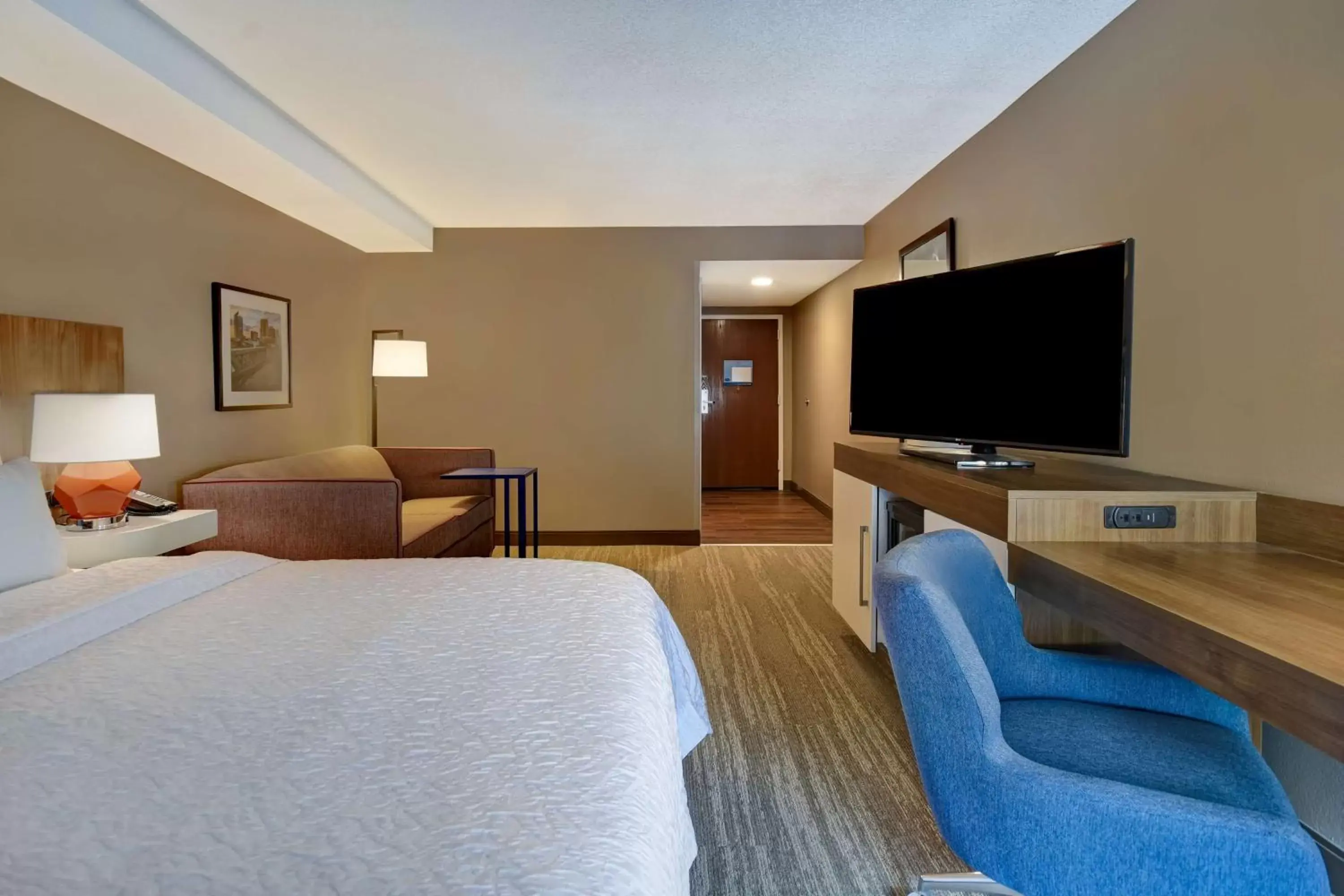 Bed in Hampton Inn Birmingham-Colonnade 280 Bed in Hampton Inn Birmingham-Colonnade 280