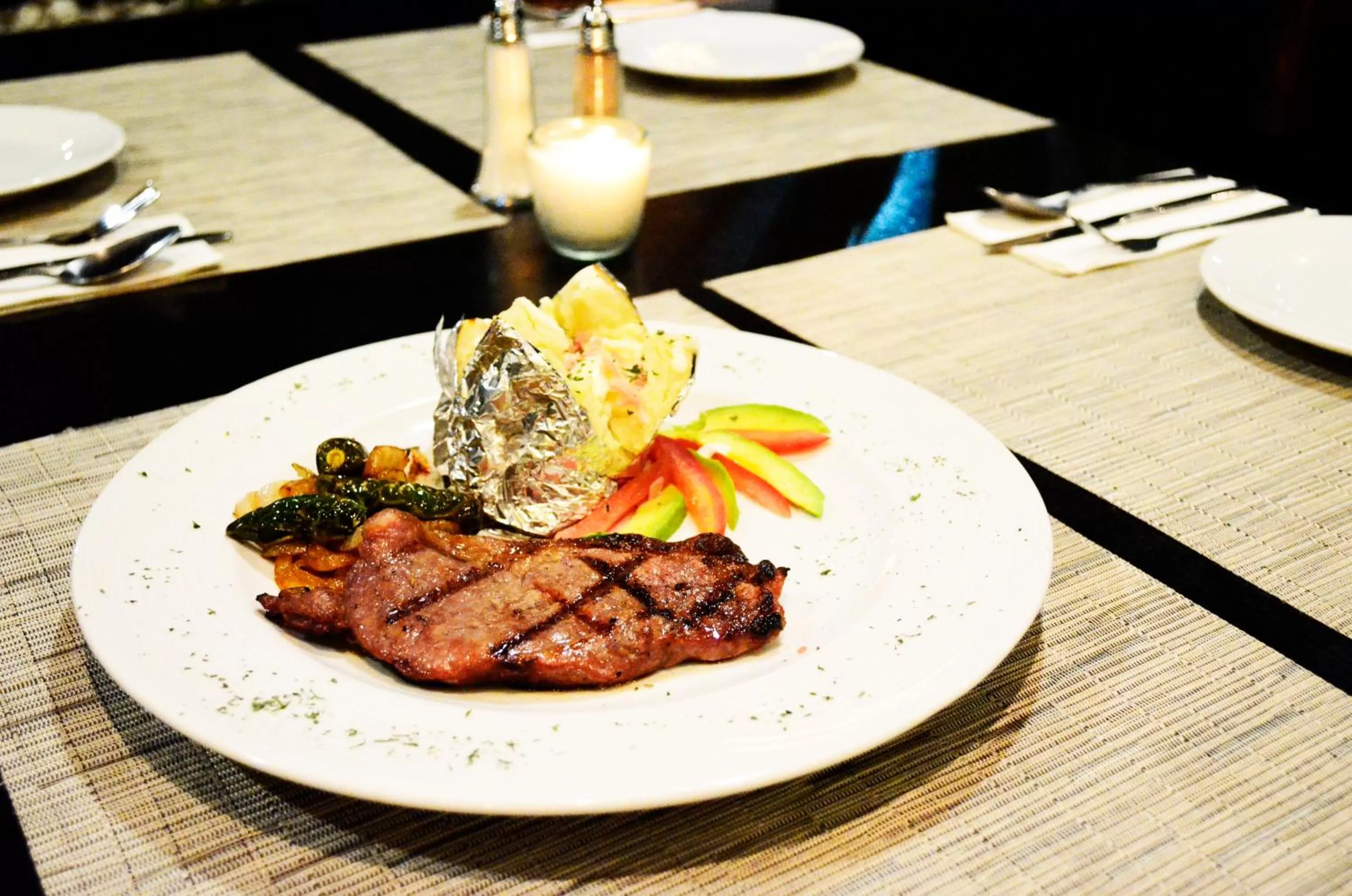 Restaurant/places to eat in LaiLa Hotel CDMX Reforma