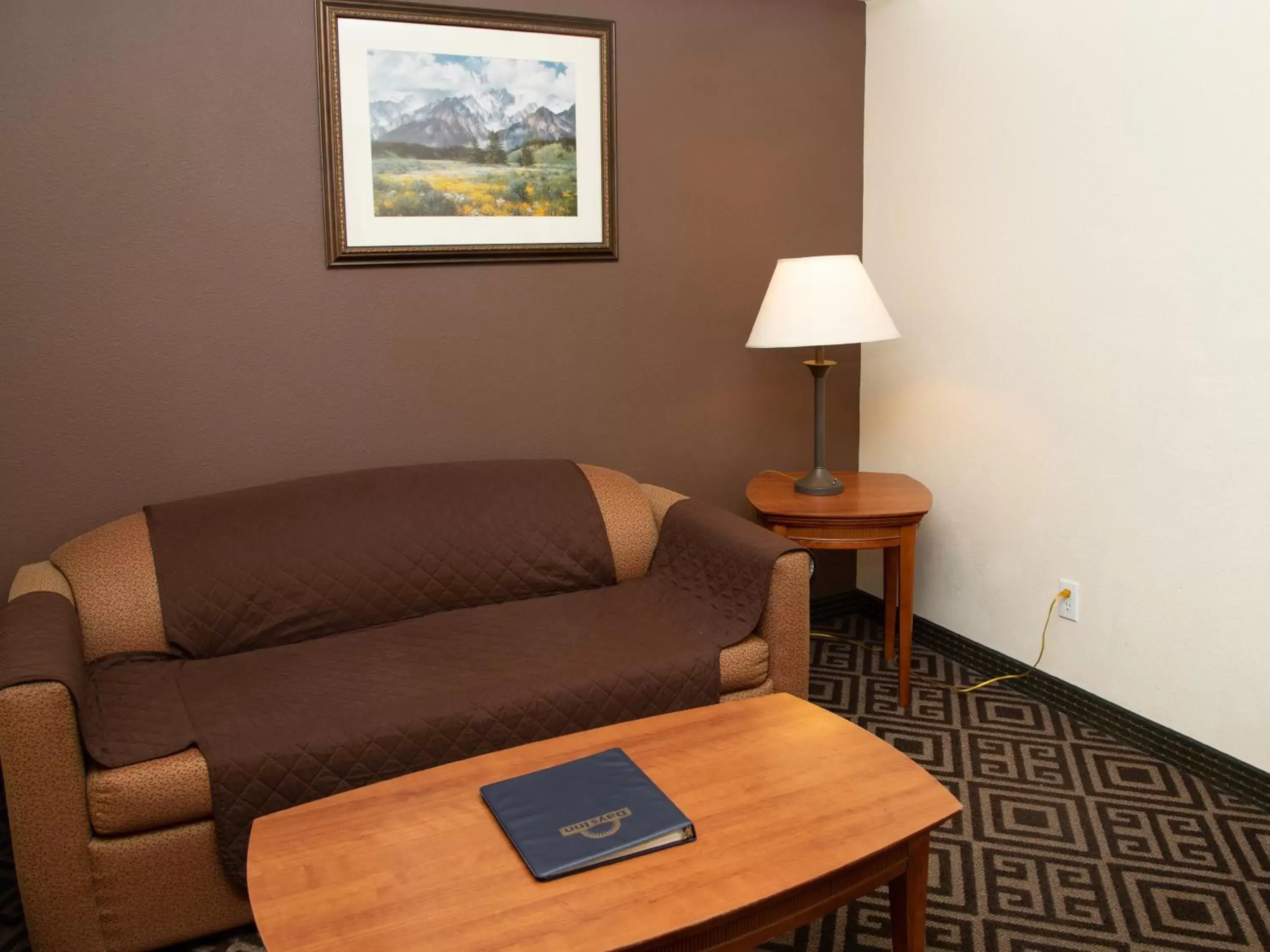 Bedroom, Seating Area in Days Inn by Wyndham Manitou Springs