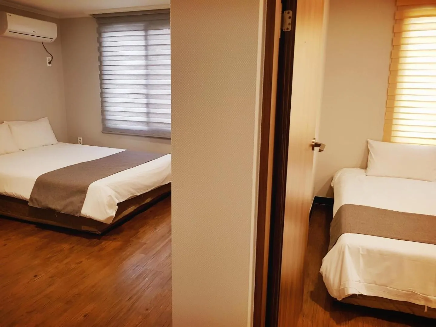 Decorative detail, Bed in Hotel Tong Yeondong Jeju