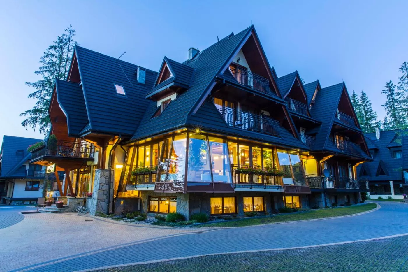 Property building in Hotel Willa Pod Skocznią