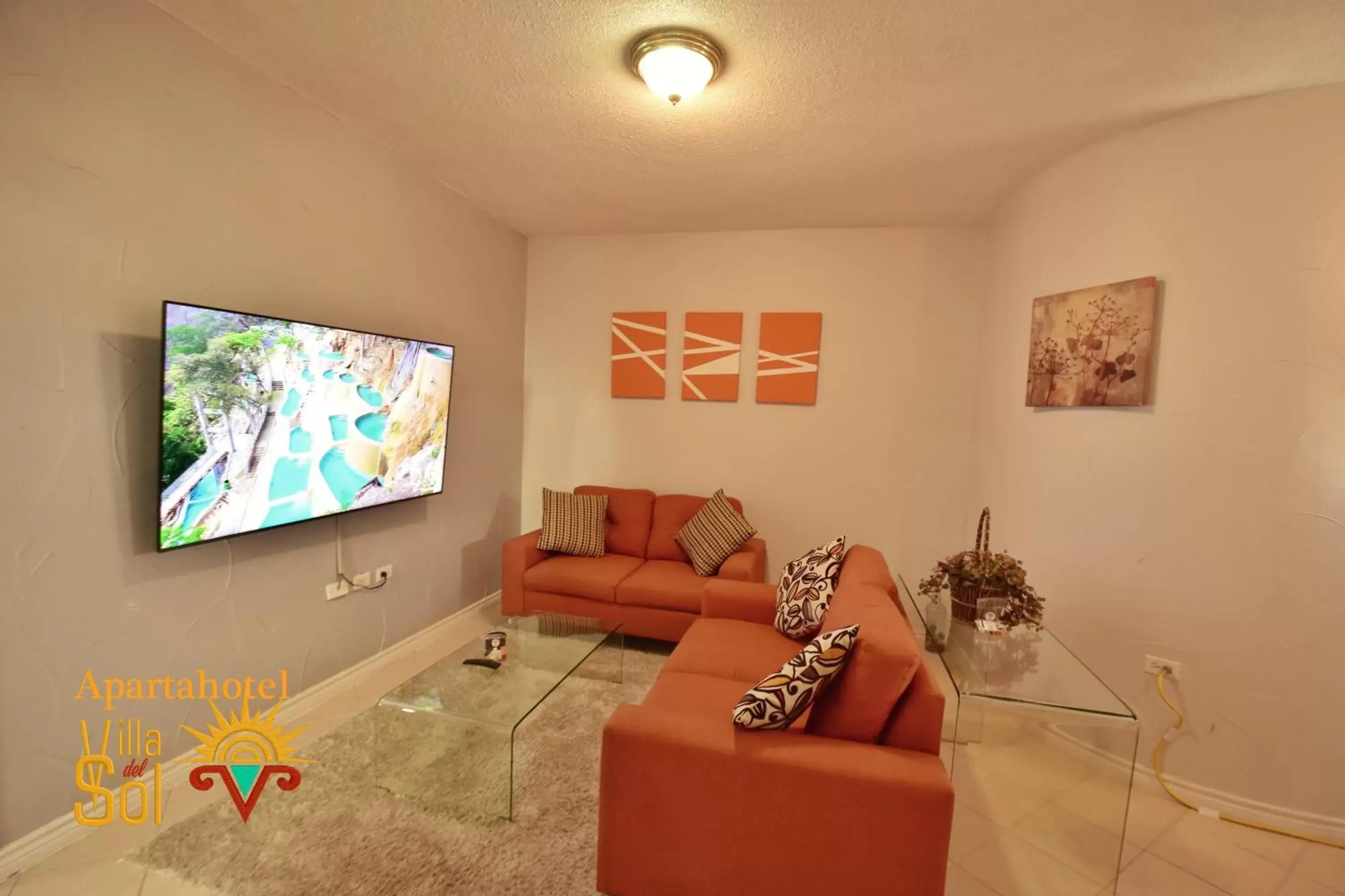 TV/Entertainment Center in Villa Del Sol