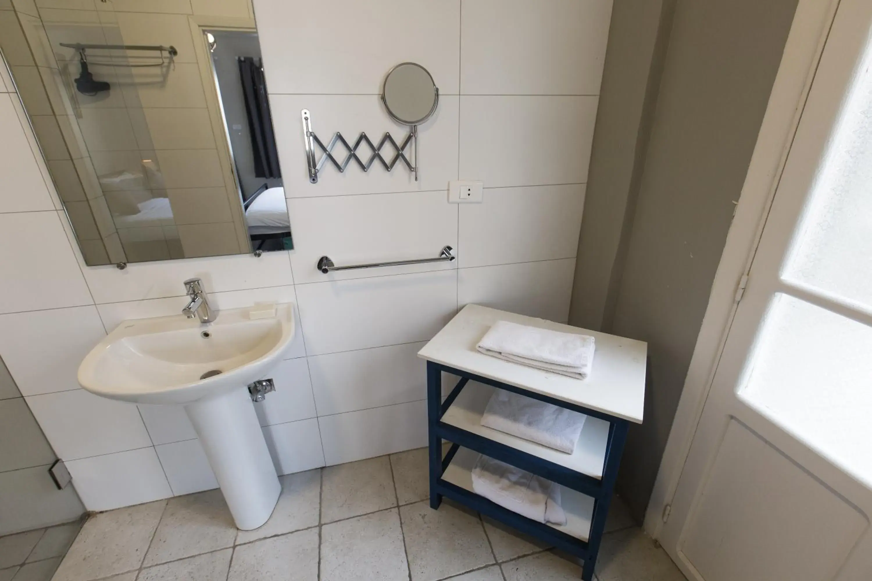 Bathroom in The Grand Meshmosh Hotel