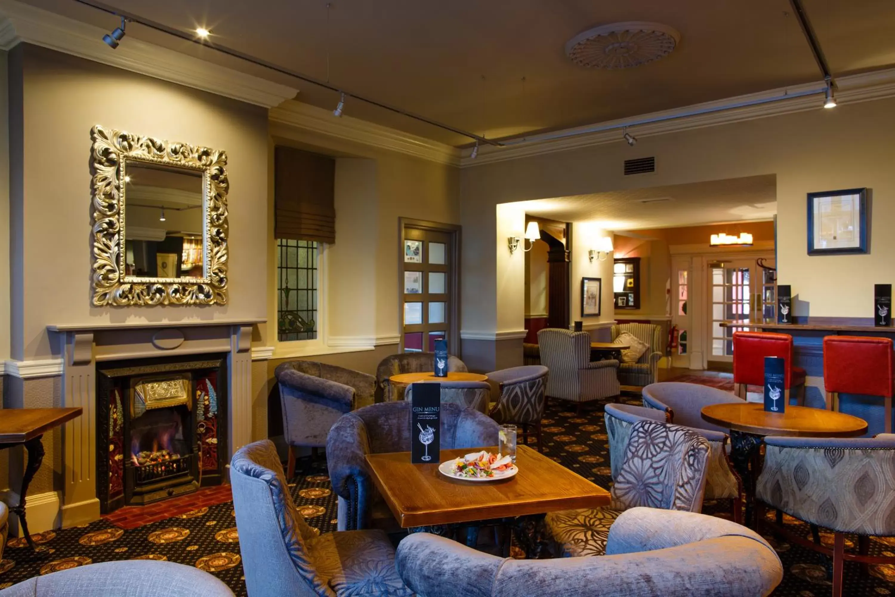 Lounge or bar, Lounge/Bar in Best Western Lichfield City Centre The George Hotel