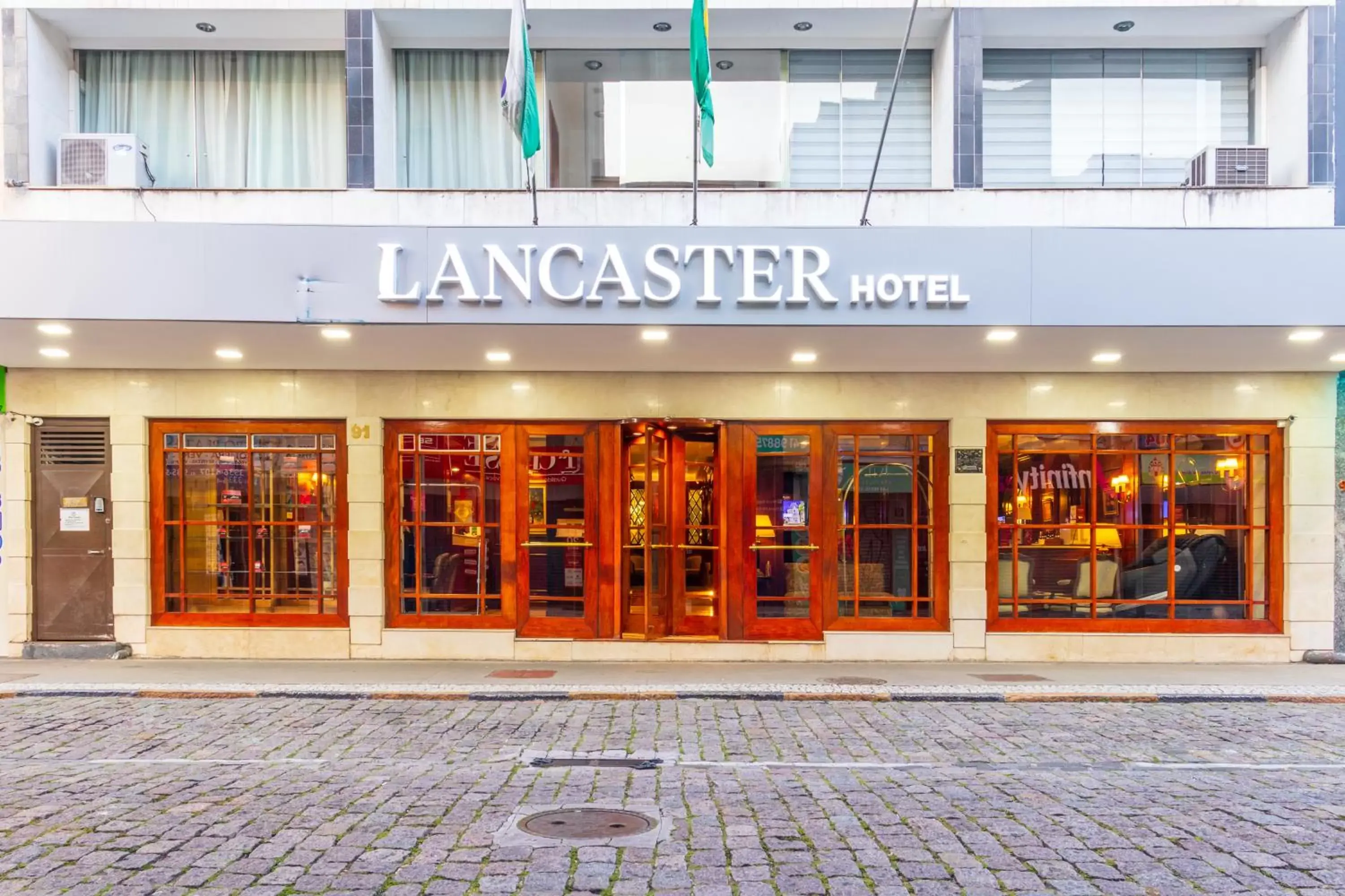 Property building in Lancaster Hotel by Castelo Itaipava Property building in Lancaster Hotel by Castelo Itaipava