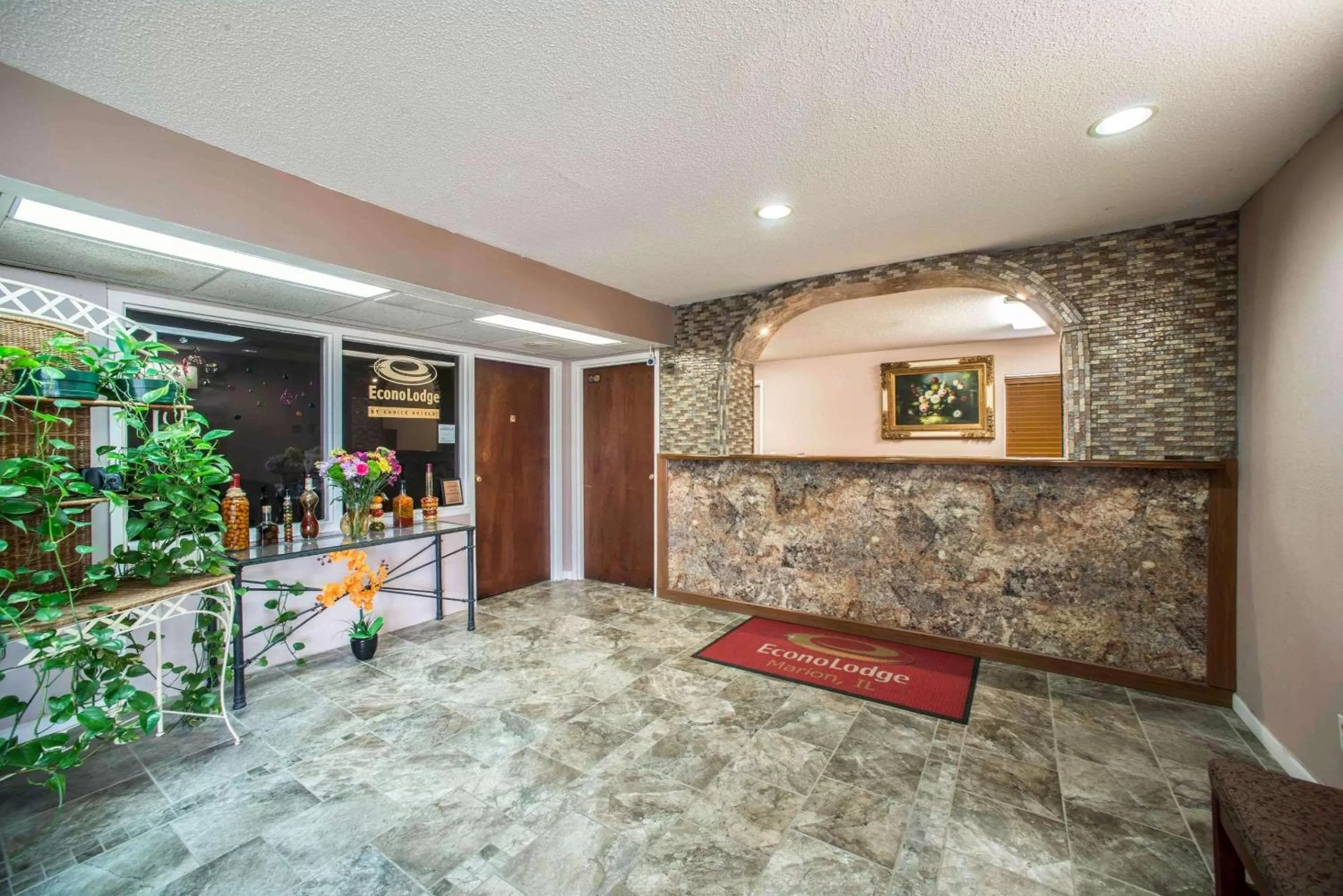 Lobby or reception in Econo Lodge Marion