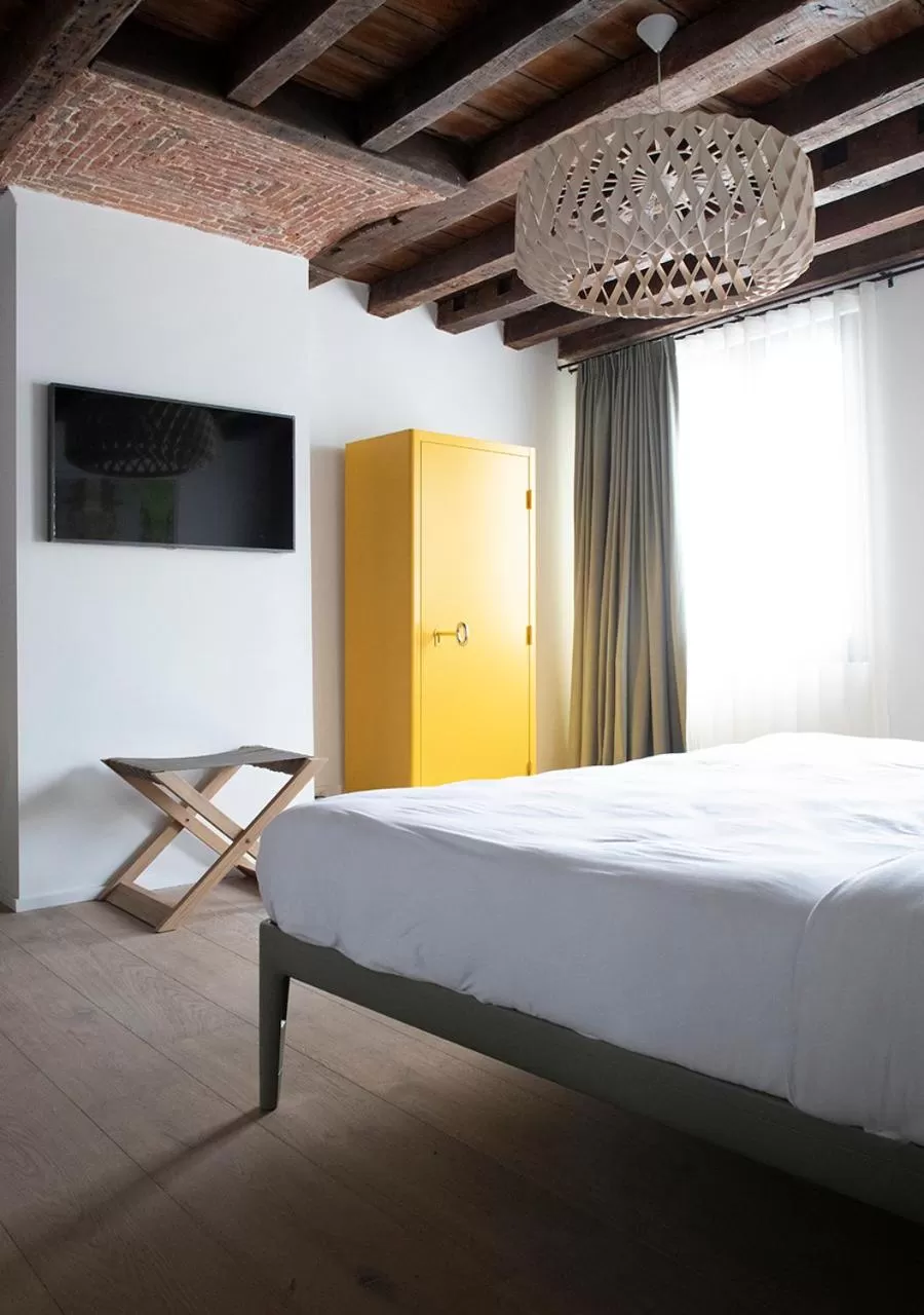 Bedroom, Bed in The Greenhouse