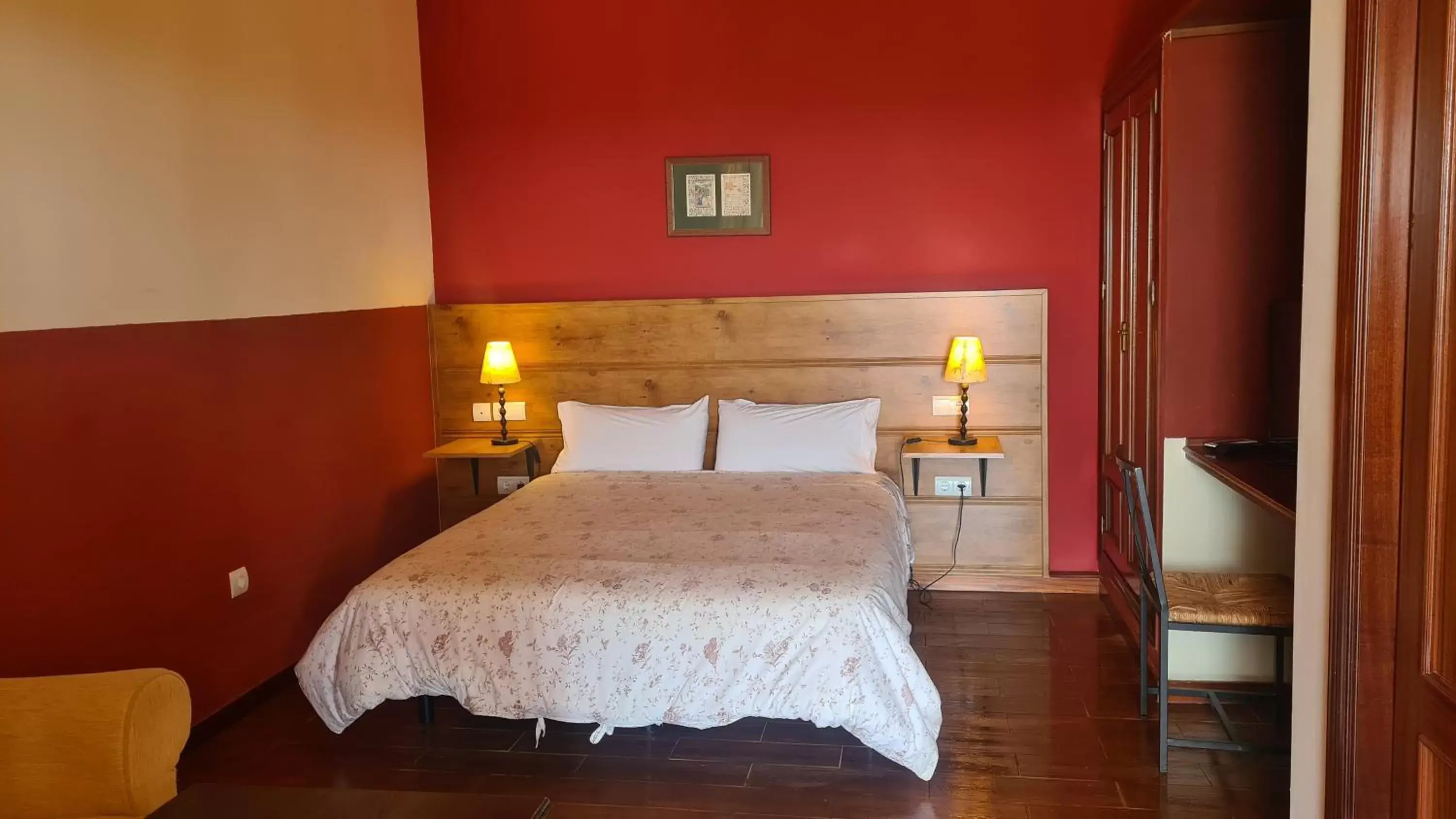 Photo of the whole room, Bed in Hotel La Era de Aracena - Adults Only