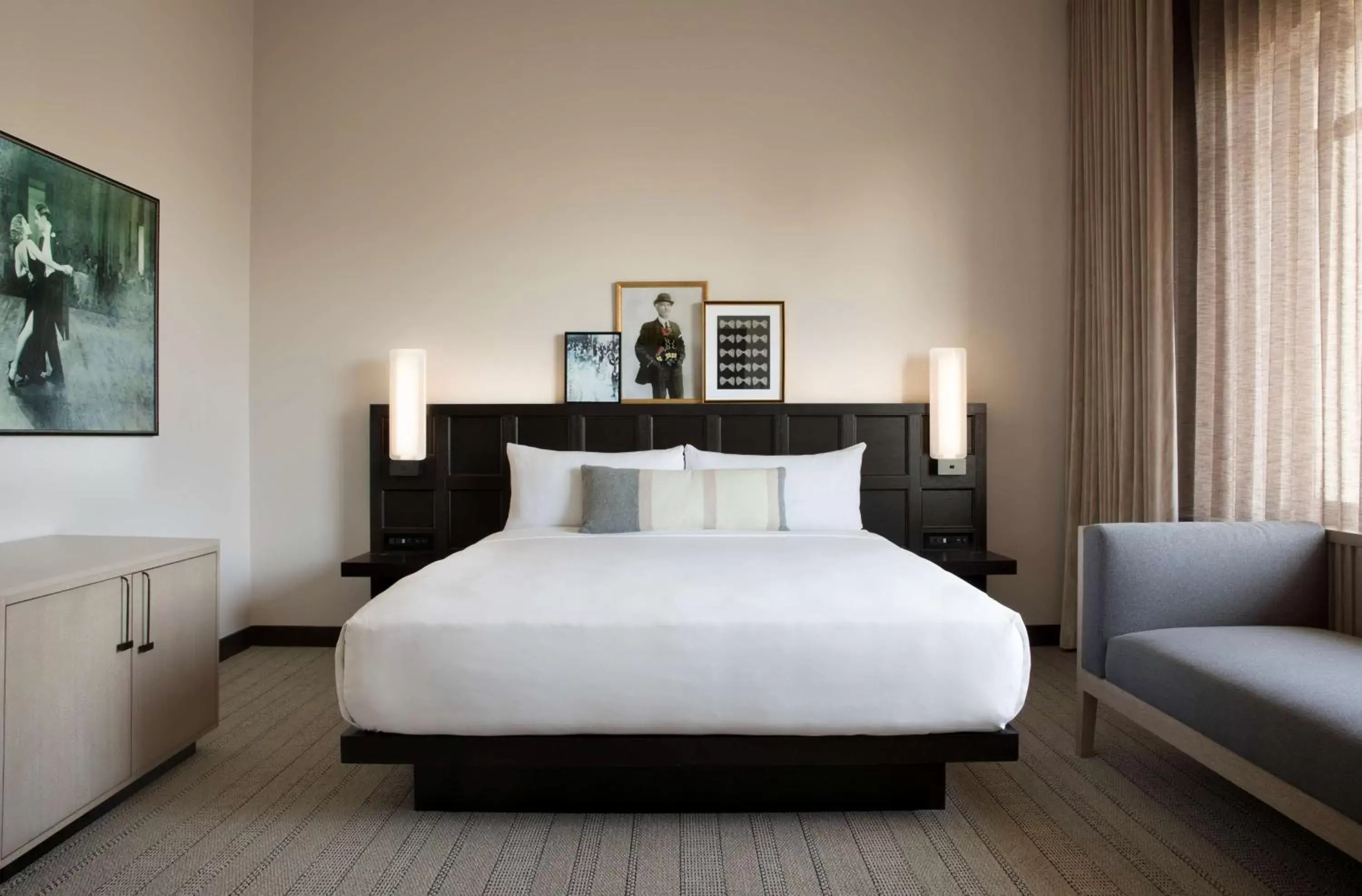 Bedroom, Bed in The Clift Royal Sonesta San Francisco