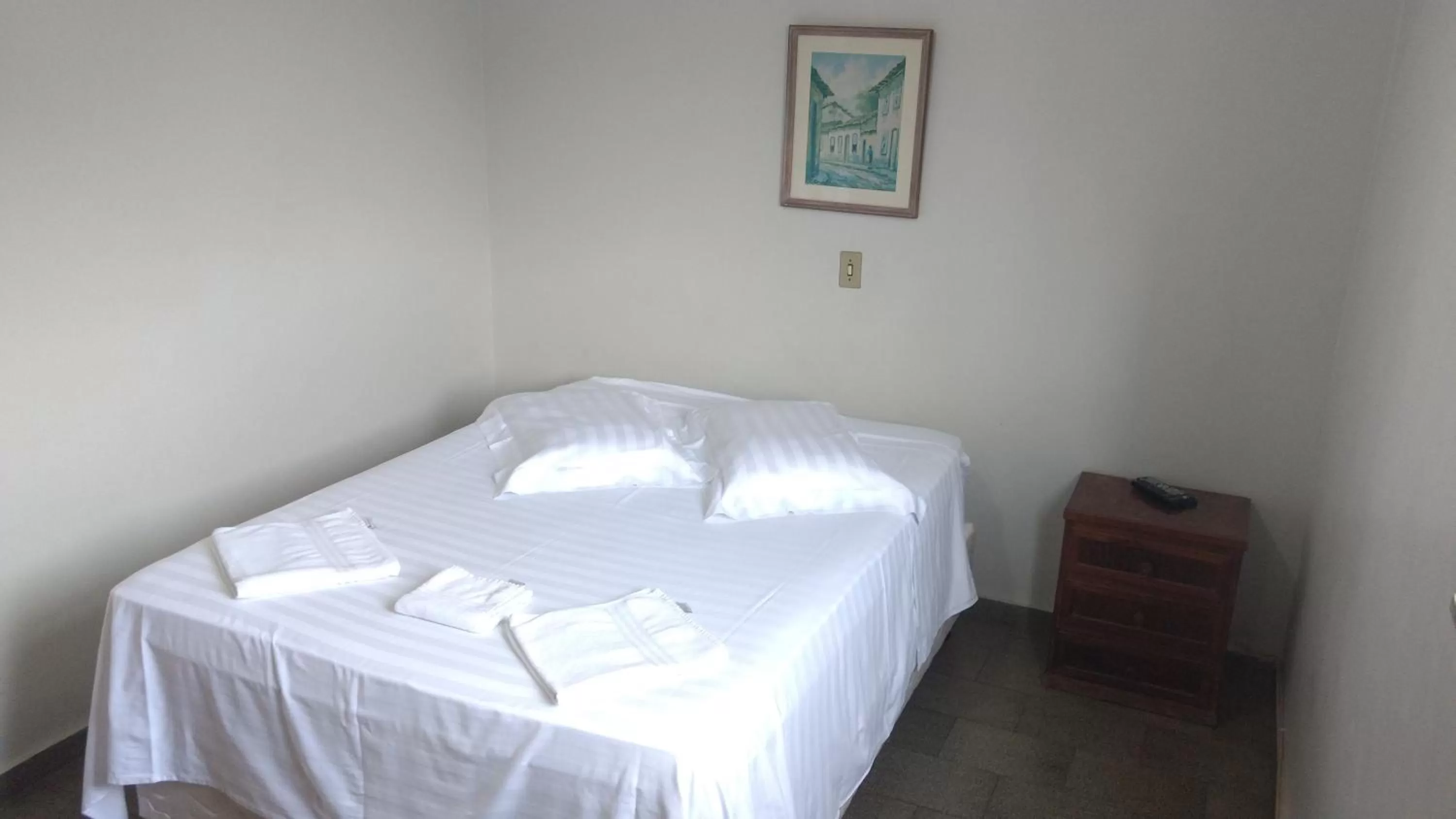 Photo of the whole room, Bed in Hotel Lund