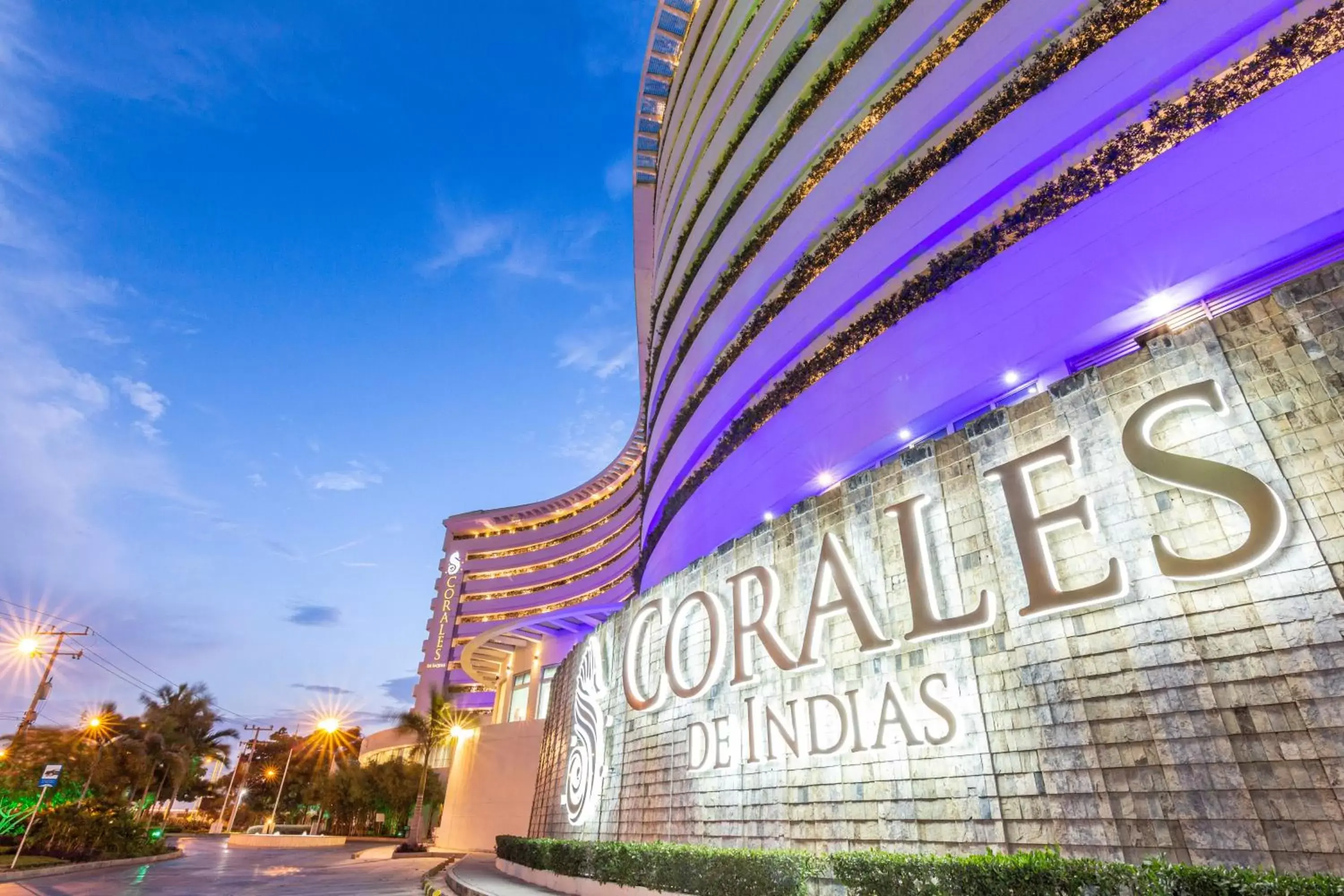 Facade/entrance, Property Logo/Sign in GHL Corales de Indias