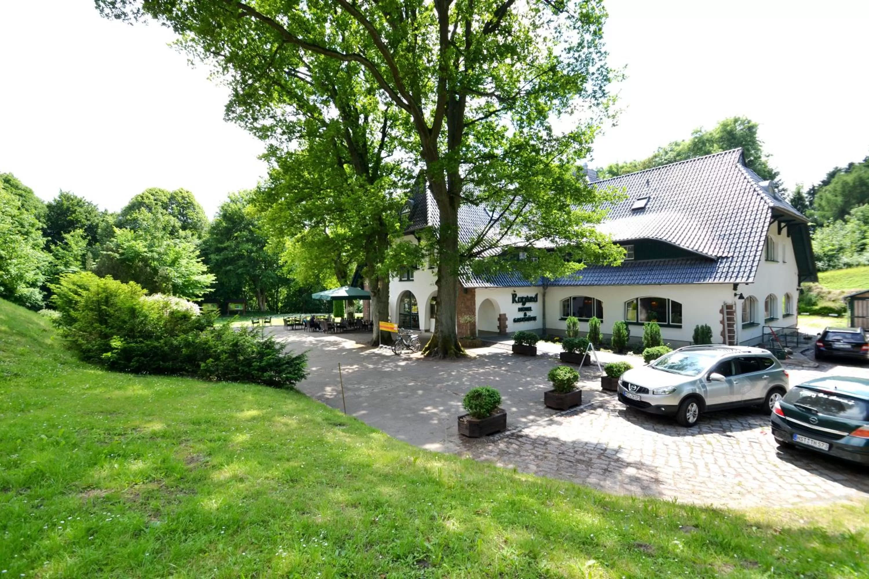 Facade/entrance in Hotel am Rugard