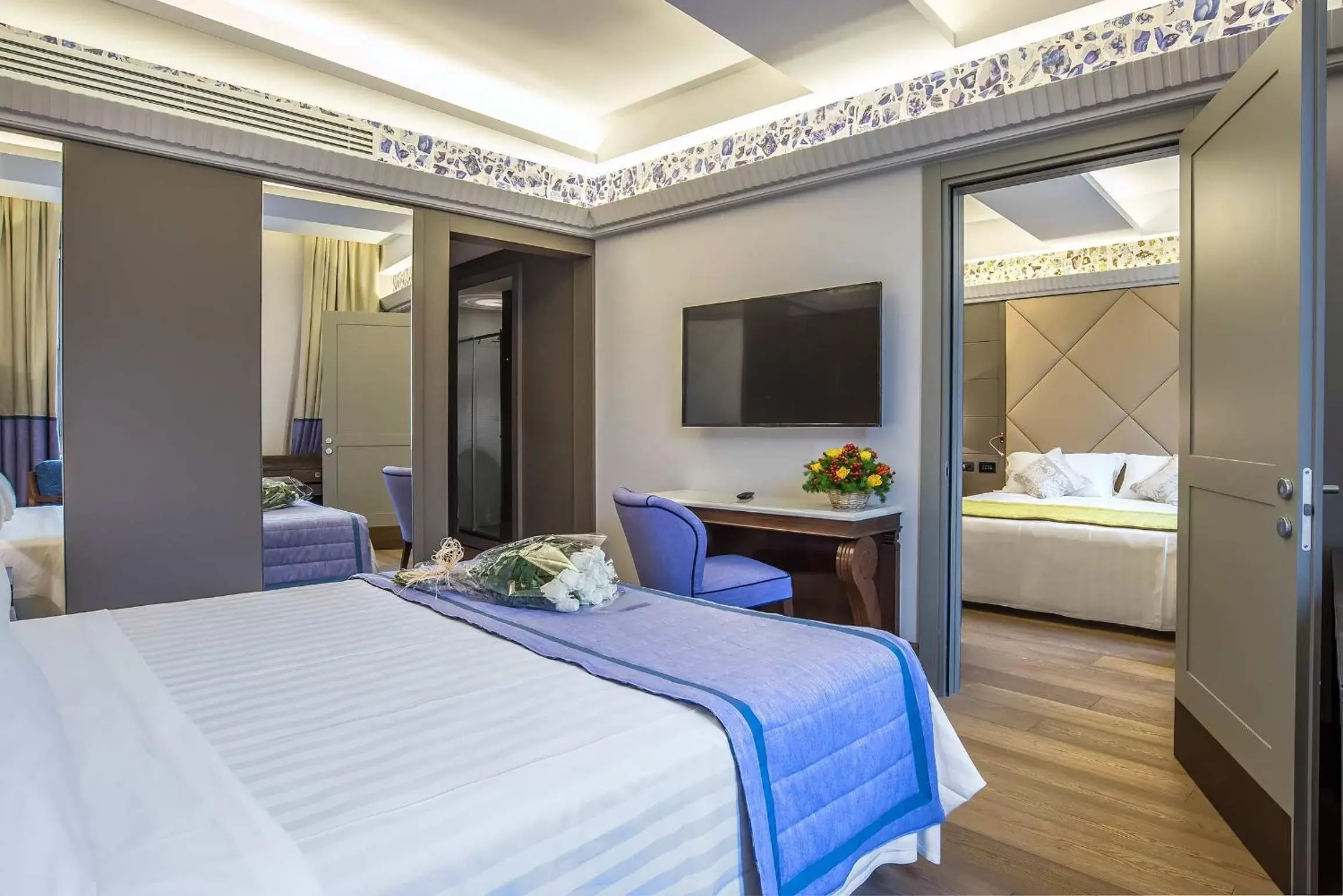 Family Suite in Hotel Martis Palace Family Suite in Hotel Martis Palace