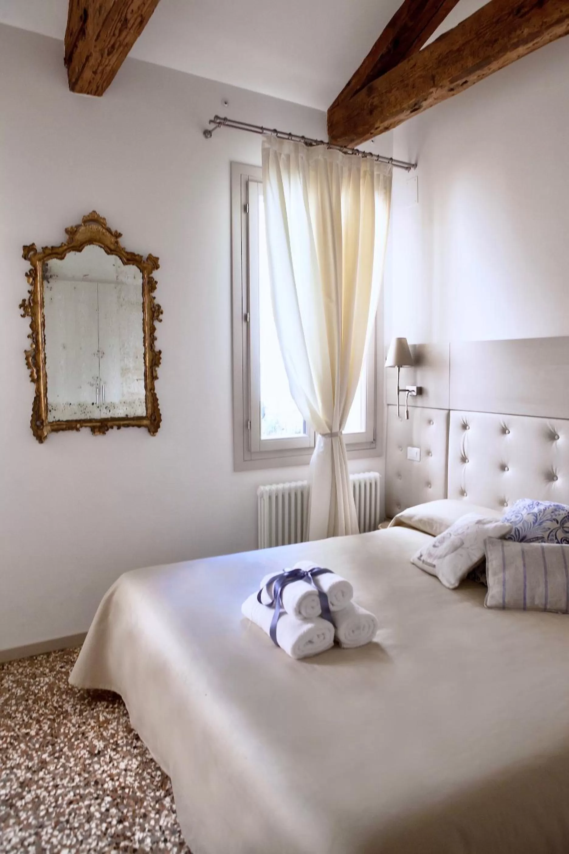 Bedroom, Bed in B&B Al Pozzo di Luce