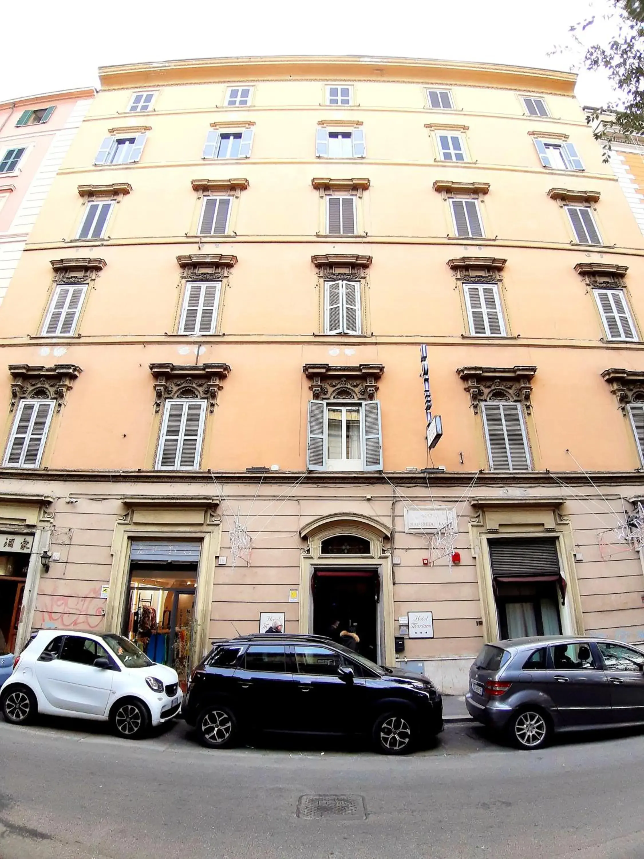 Property building in Hotel Mariano Property building in Hotel Mariano