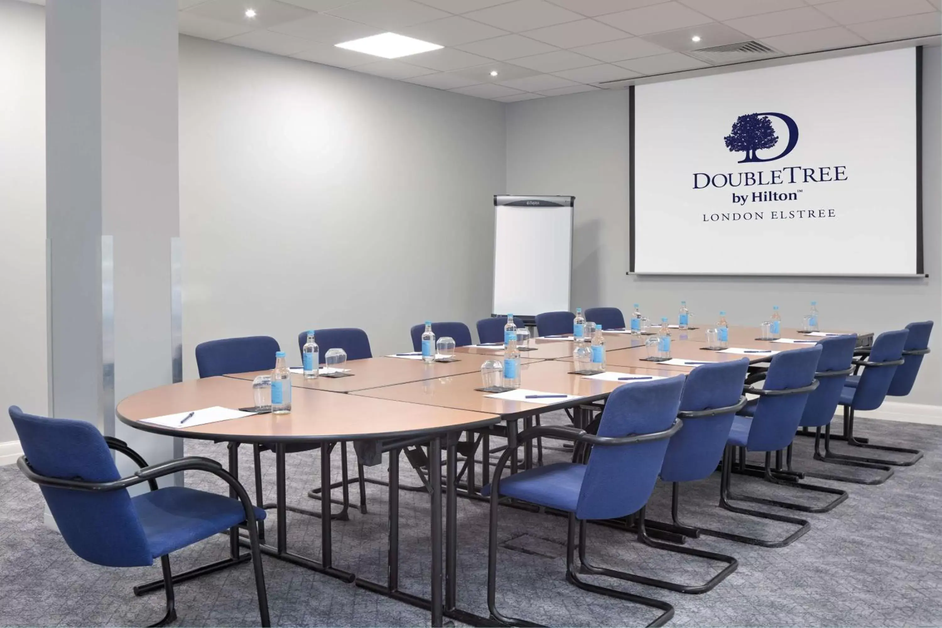 Meeting/conference room in DoubleTree by Hilton London Elstree