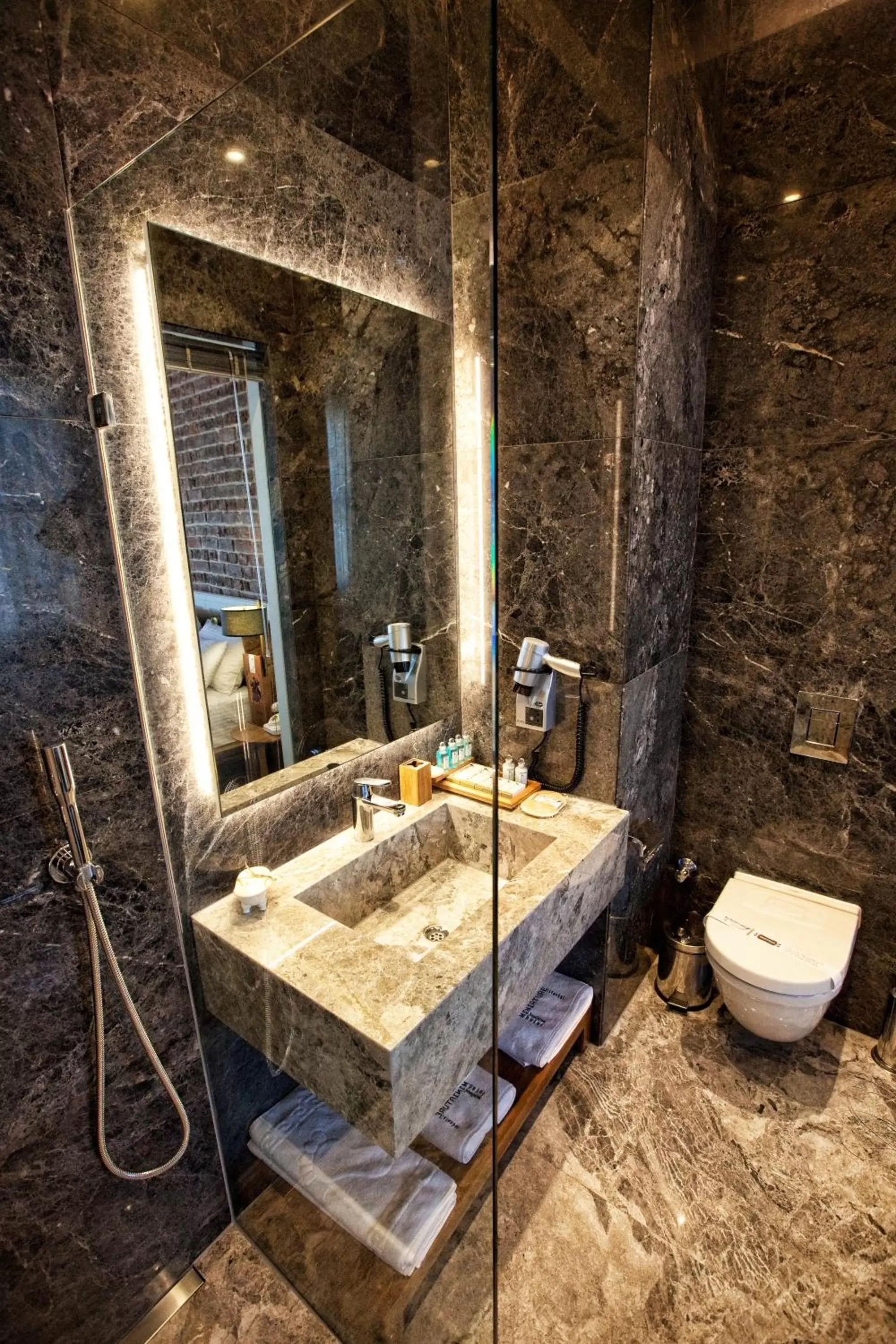 Toilet, Bathroom in Hotel Miniature - Ottoman Mansion
