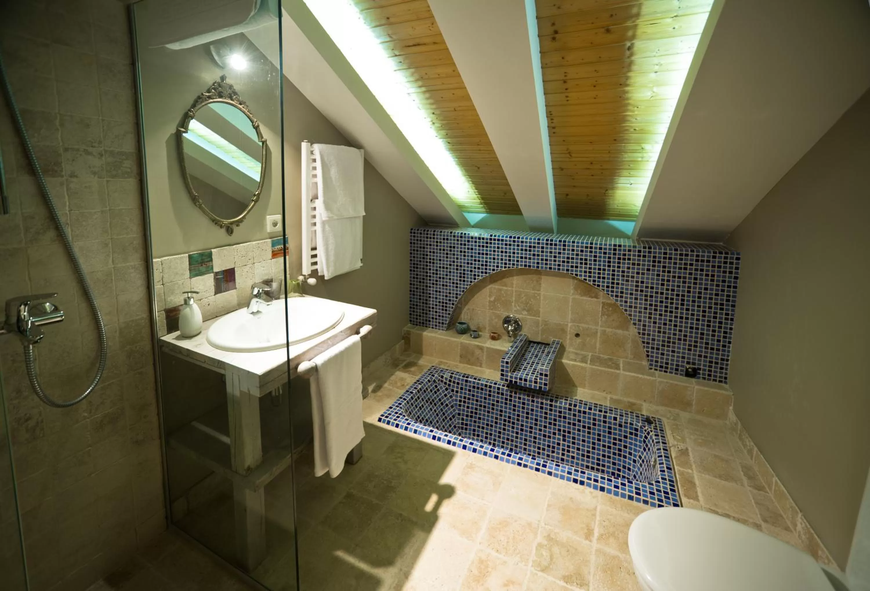 Bathroom in No12 Boutique Hotel