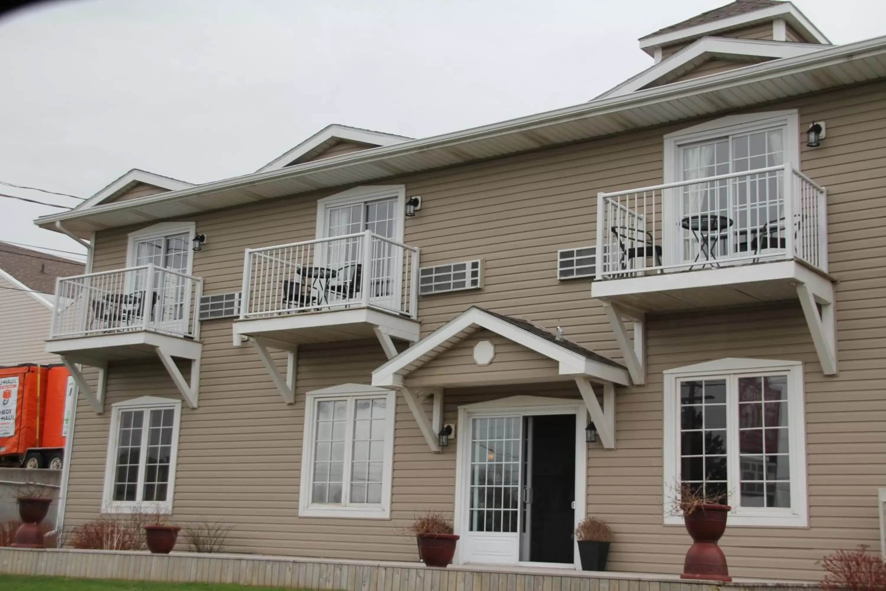 Facade/entrance, Property Building in Canadas Best Value Inn & Suites-Charlottetown