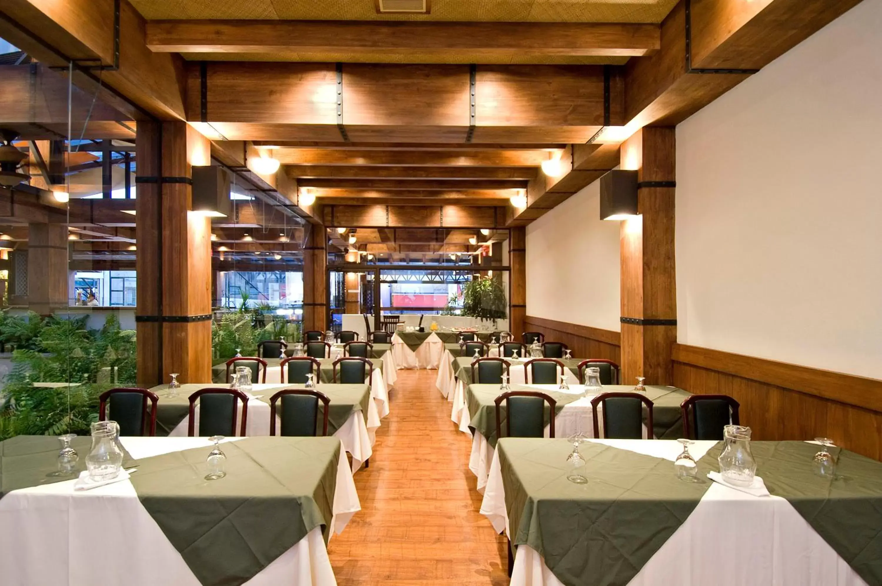 Meeting/conference room, Restaurant/Places to Eat in Balmoral Hotel San José CR, Historic District