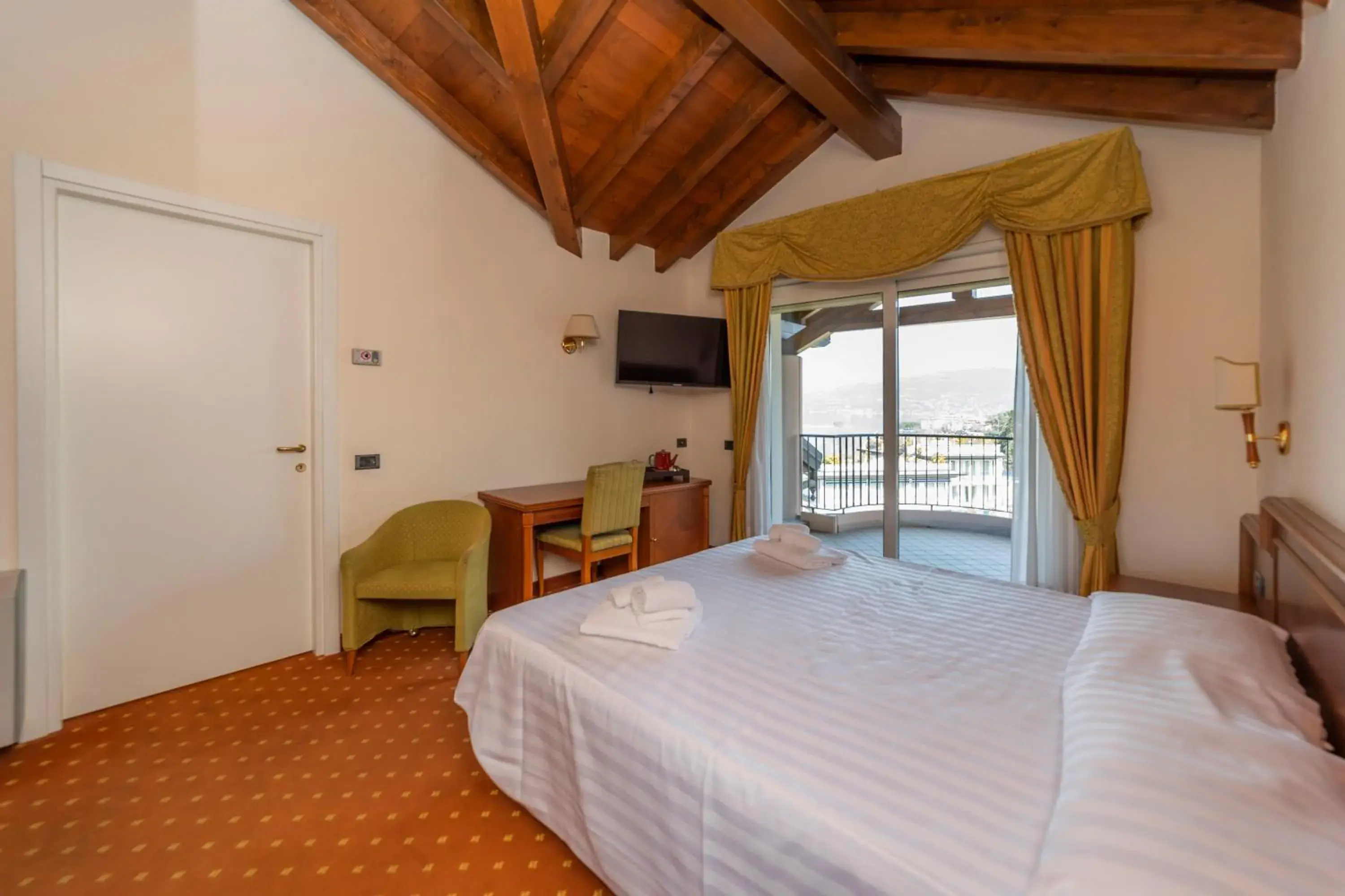 Bedroom, Bed in Hotel Della Torre