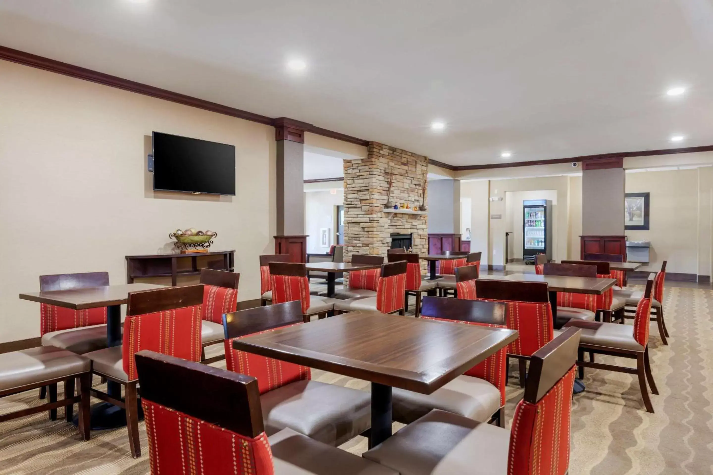 Breakfast, Restaurant/Places to Eat in Comfort Inn Plover-Stevens Point