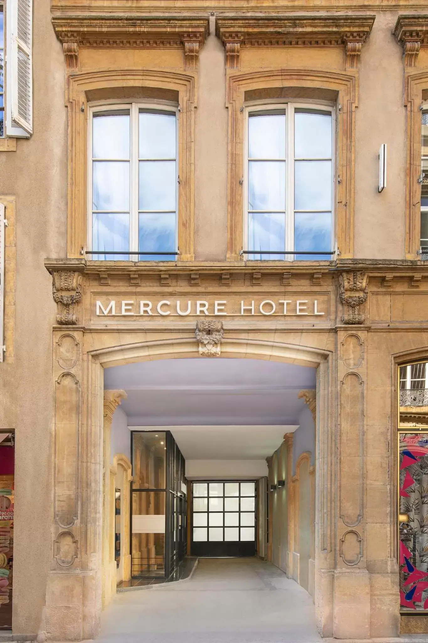 Facade/entrance in Mercure Grand Hôtel Metz Centre Cathédrale