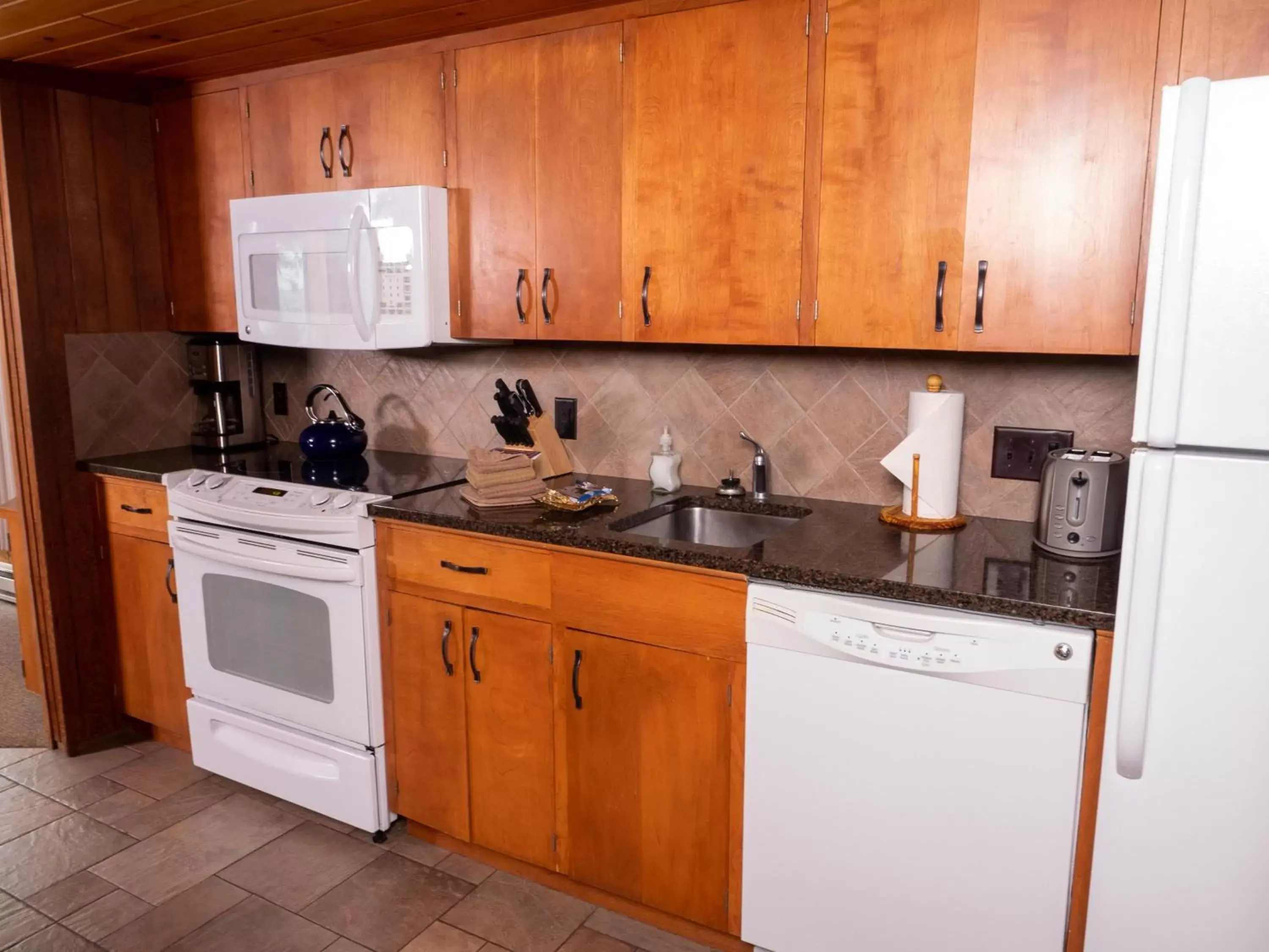 kitchen, Kitchen/Kitchenette in Lutsen Sea Villas