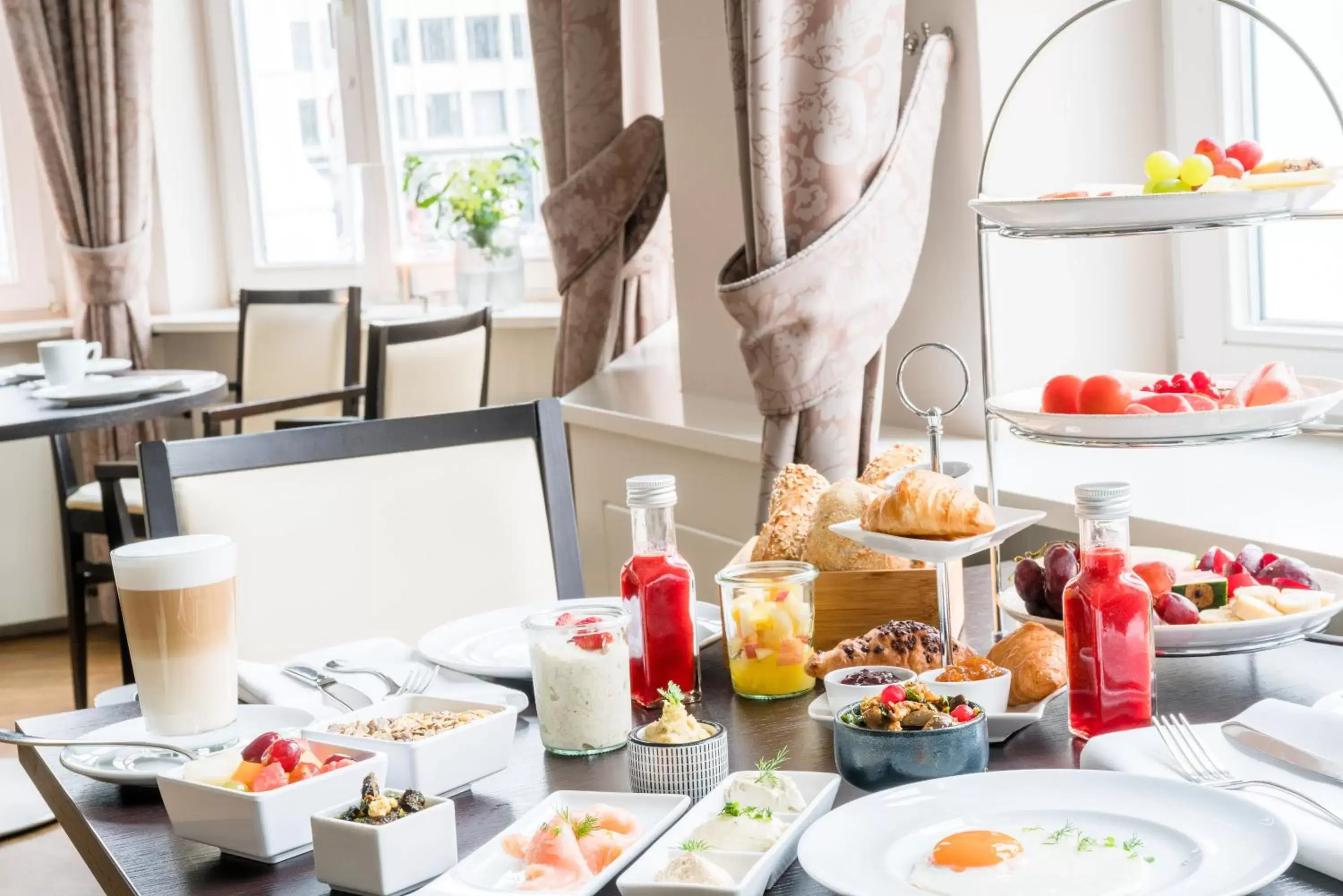 Buffet breakfast, Breakfast in Hotel Bielefelder Hof