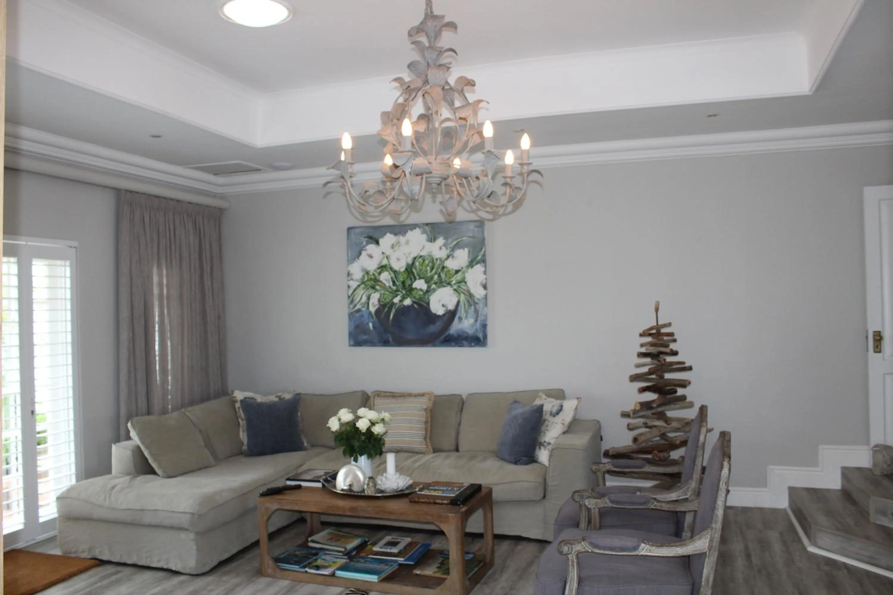 Living room in Sandals Guest House